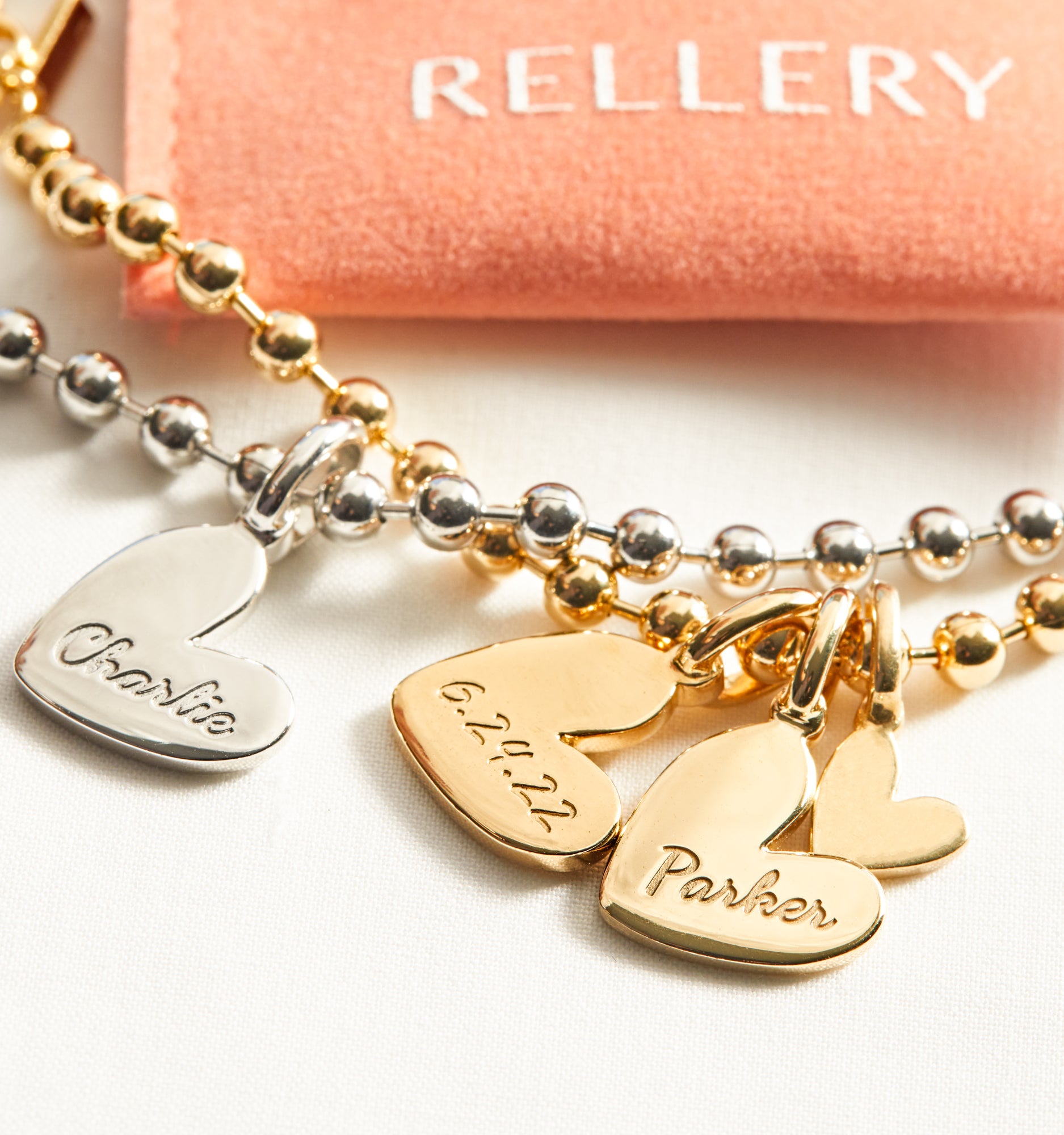 Personalized Heart Name Bracelet - Custom Engraved Jewelry Gift for Women, Mom, Daughter - Perfect for Valentine's Day, Birthday, Anniversary & Everyday Wear