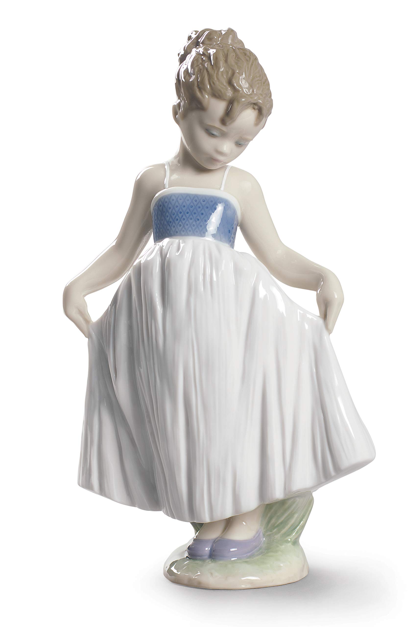 LLADRÓ 'Look at My Dress' Porcelain Girl Figurine - Elegant Collectible Home Decor for Display & Gifting