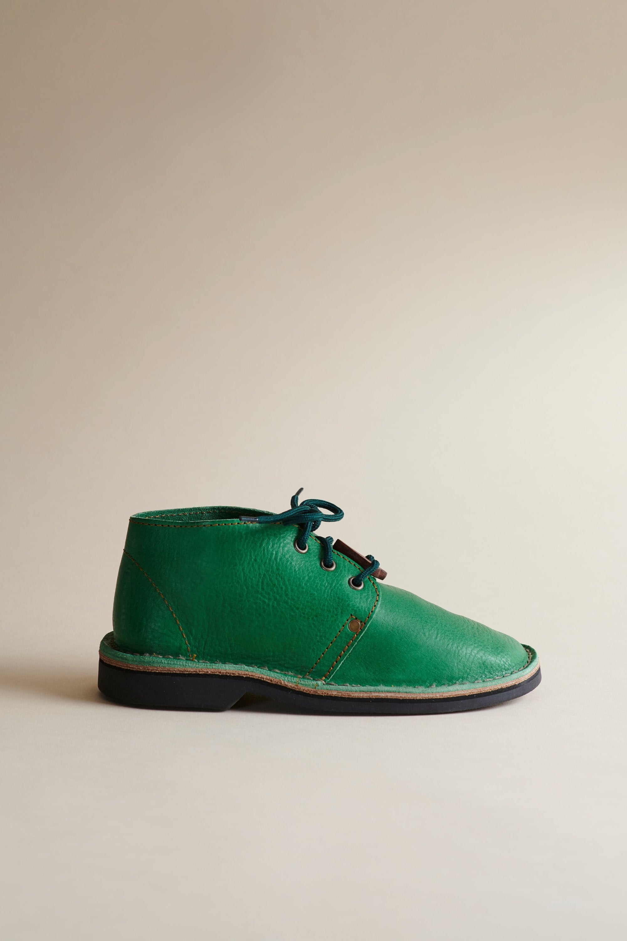 Premium Green Leather Erongo Vellies - Handcrafted Genuine Leather Shoes for Men & Women | Perfect for Outdoor Adventures, Casual Wear & Fashion Statements