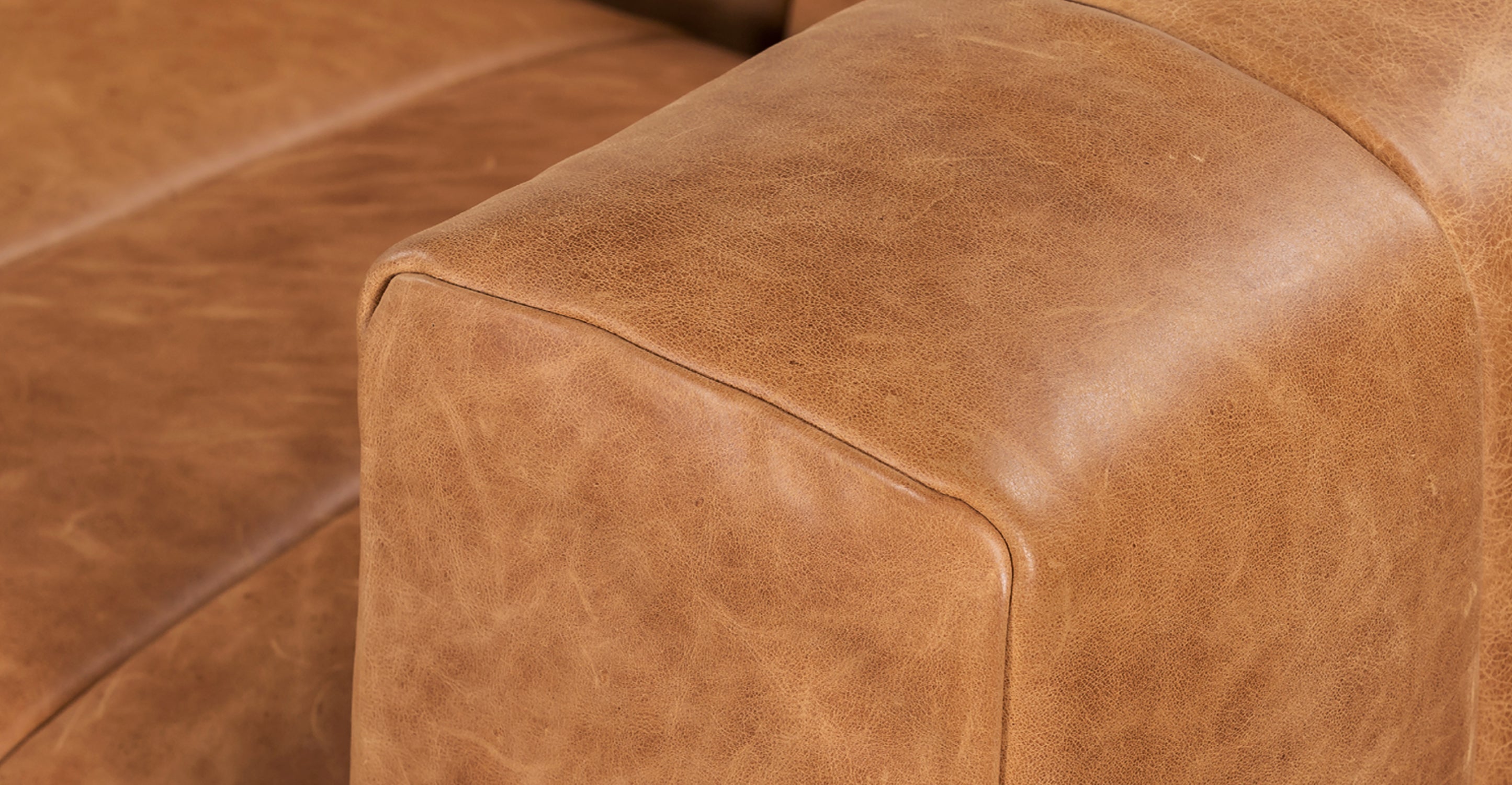 Canale 86 Sofa - Modern Comfortable Living Room Couch for Small Spaces, Apartments & Cozy Home Decor