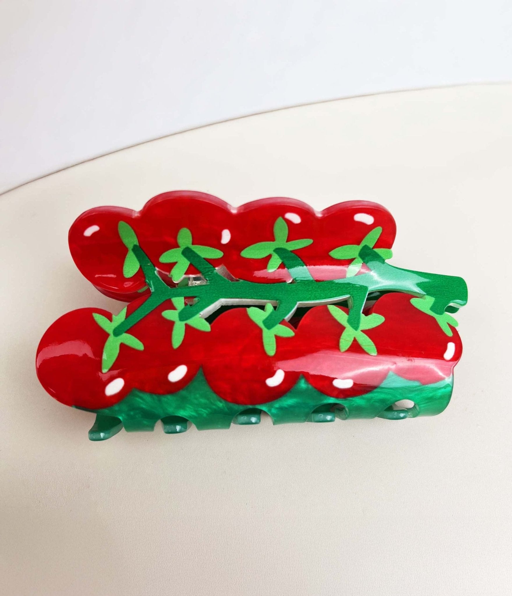 Tomato Hair Claw Clip for Women - Non-Slip Hair Clips for Thick Hair, Perfect for Ponytails, Buns & Updos - Cute Kitchen Tomato Shaped Hair Accessory for Daily Use, Workout & Fashion Styling