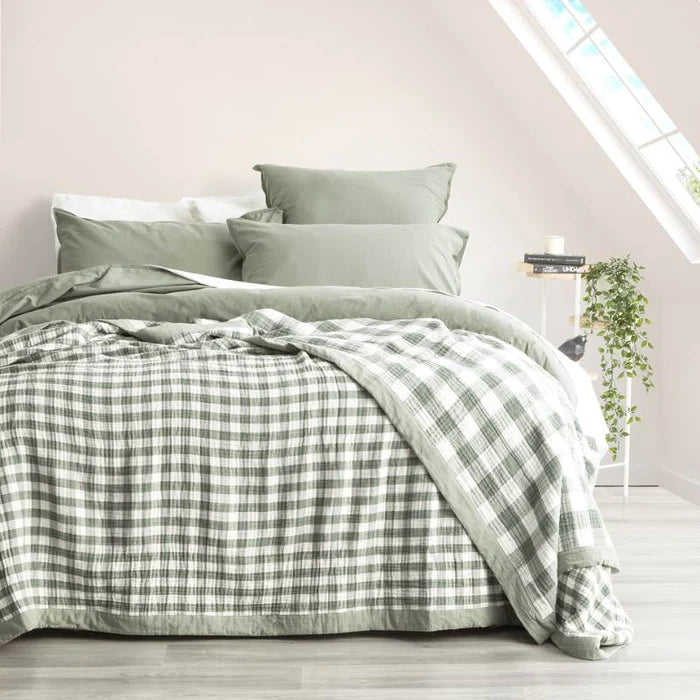Renee Taylor EMERALD Gingham Washed Cotton Textured Blanket - Soft & Cozy Throw for Bed, Sofa, and Outdoor Picnics