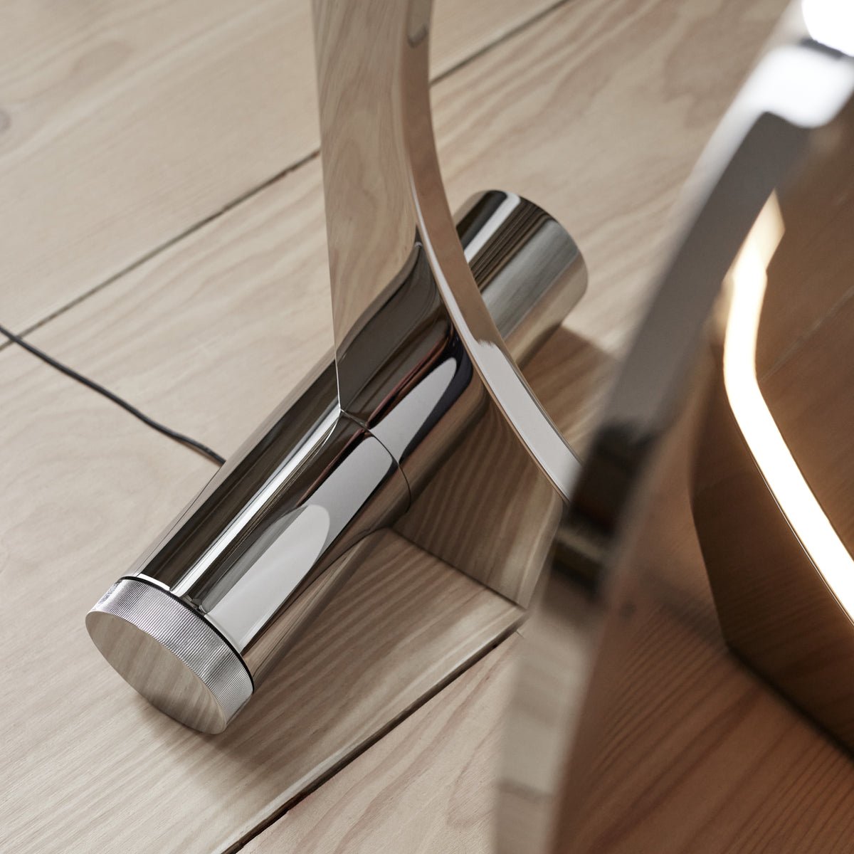 Eclipse Mirror Table Lamp - Modern LED Vanity Light with Adjustable Brightness for Bedroom, Dressing Room & Makeup Area