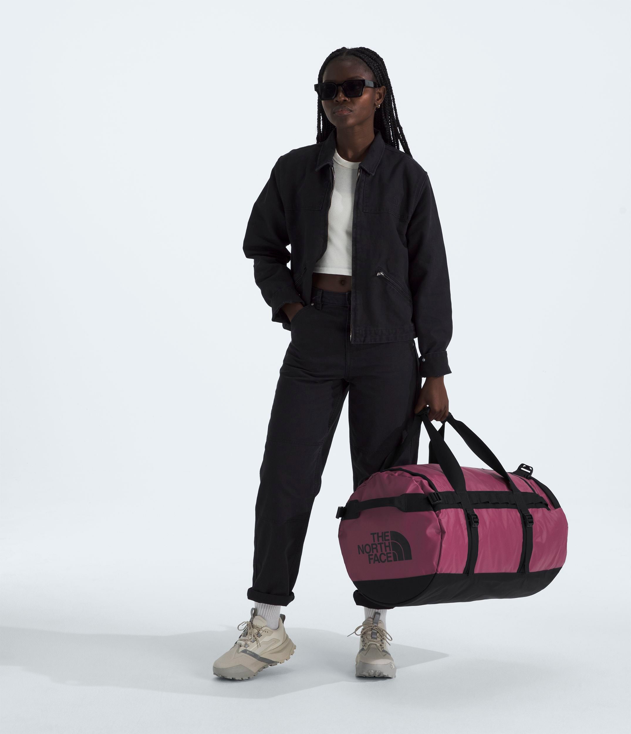 The North Face Base Camp Duffel Bag - Medium Size Travel Duffel for Camping, Hiking & Outdoor Adventures - Water-Resistant Gear Bag for Gym, Work & Weekend Trips