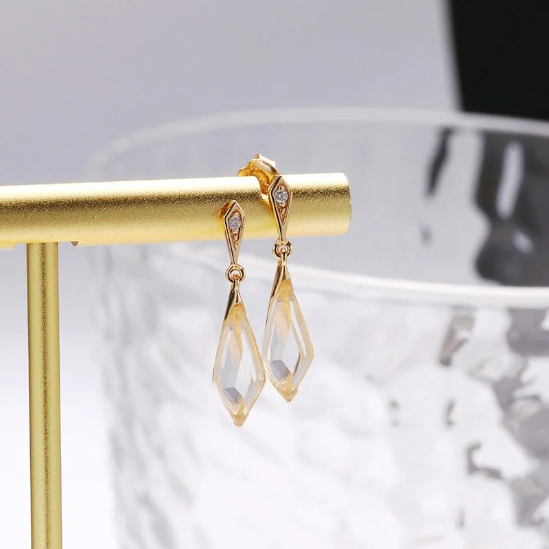 Natural Clear Quartz Dangle Earrings - Teardrop Crystal Stud Earrings for Women | Healing Stone Jewelry, Boho Chic Accessories for Everyday Wear & Special Occasions