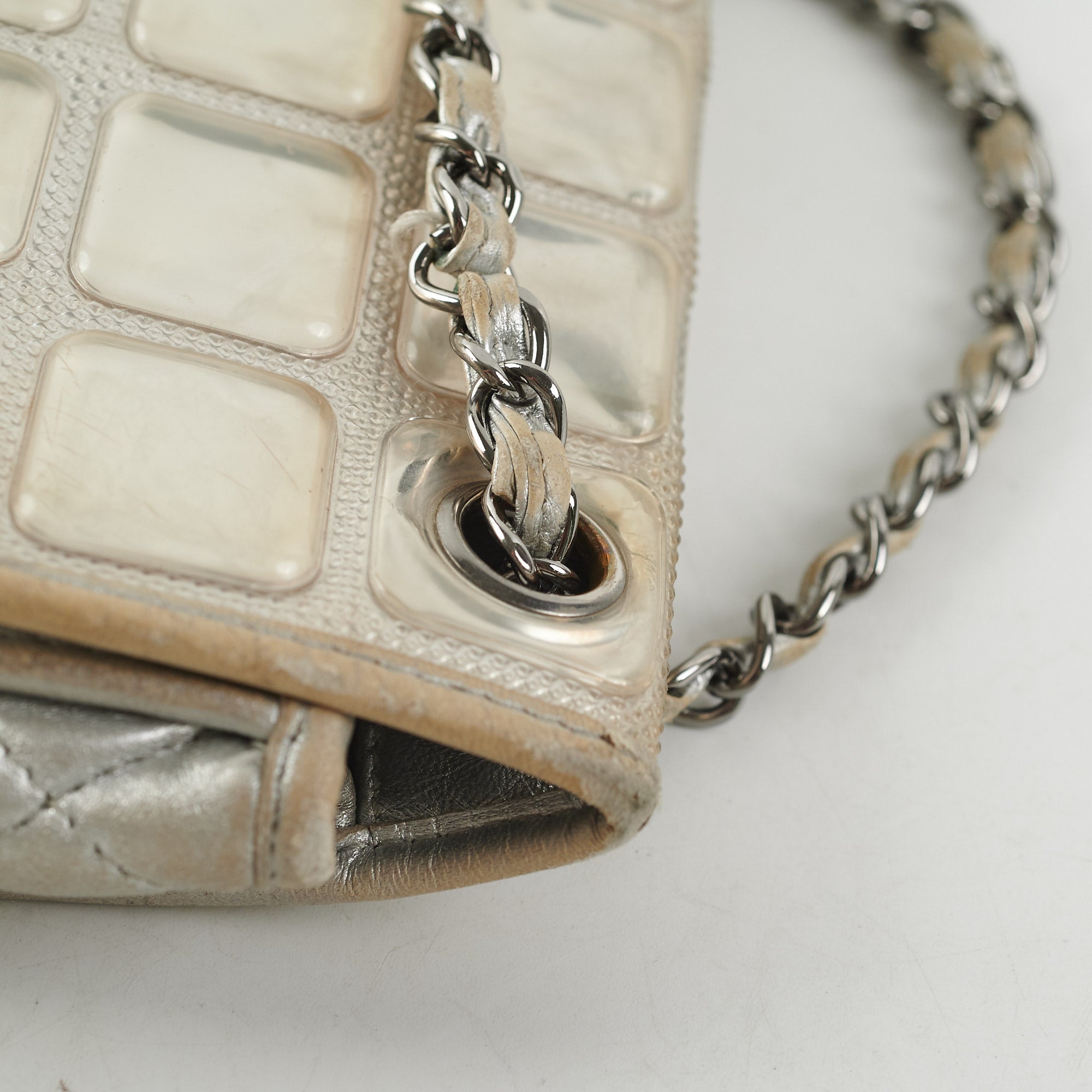 Chanel CC Turnlock Ice Cube Flap Bag in Silver - Luxury Crossbody Purse for Women, Perfect for Evening Parties & Date Nights