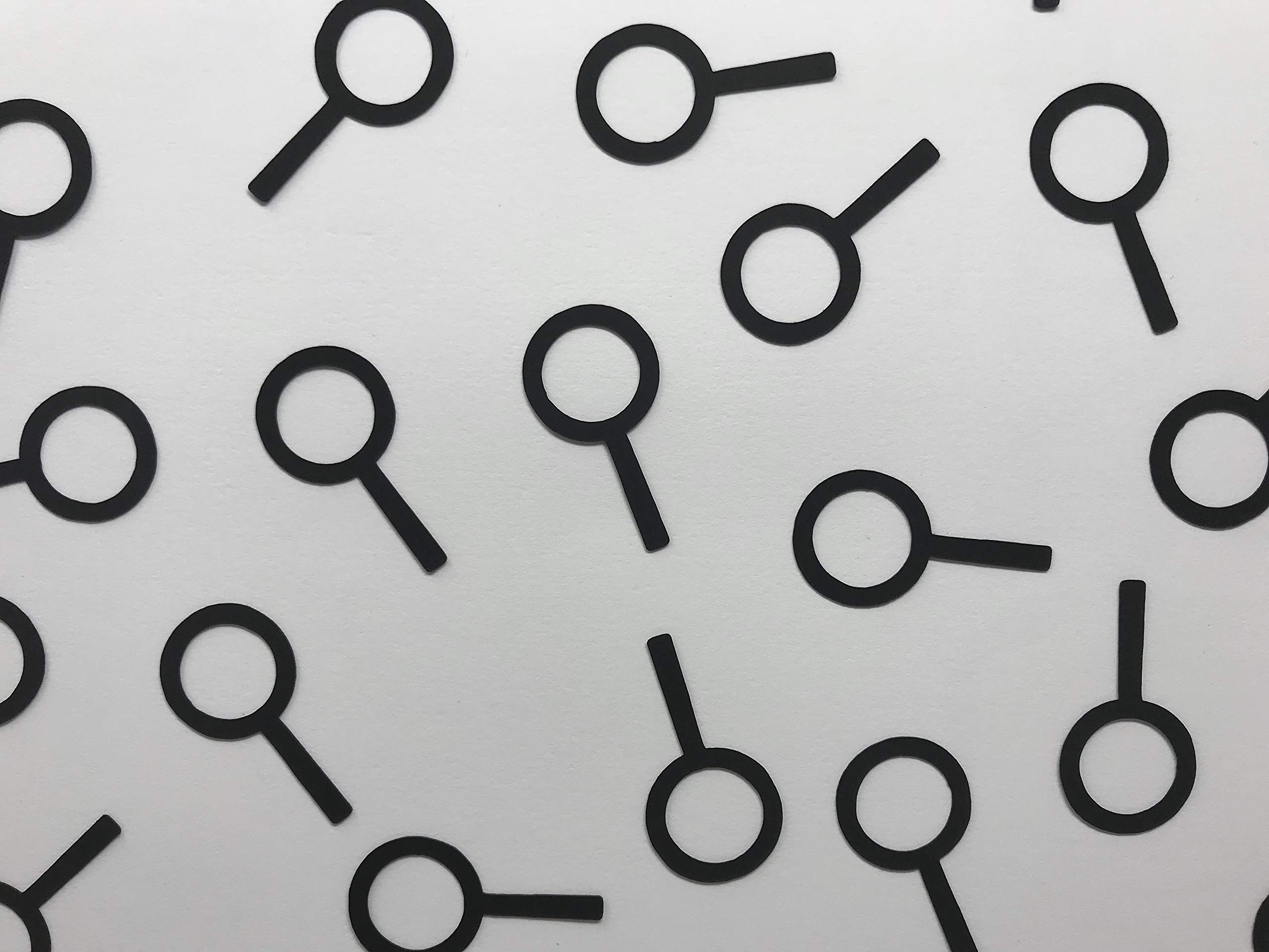 Magnifying Glass Confetti - 200pcs Science Detective Party Decorations for Spy Birthday, Scientist Celebration & Mystery Theme Events - Perfect for Classroom Activities, Crime Scene Games & STEM Party Favors
