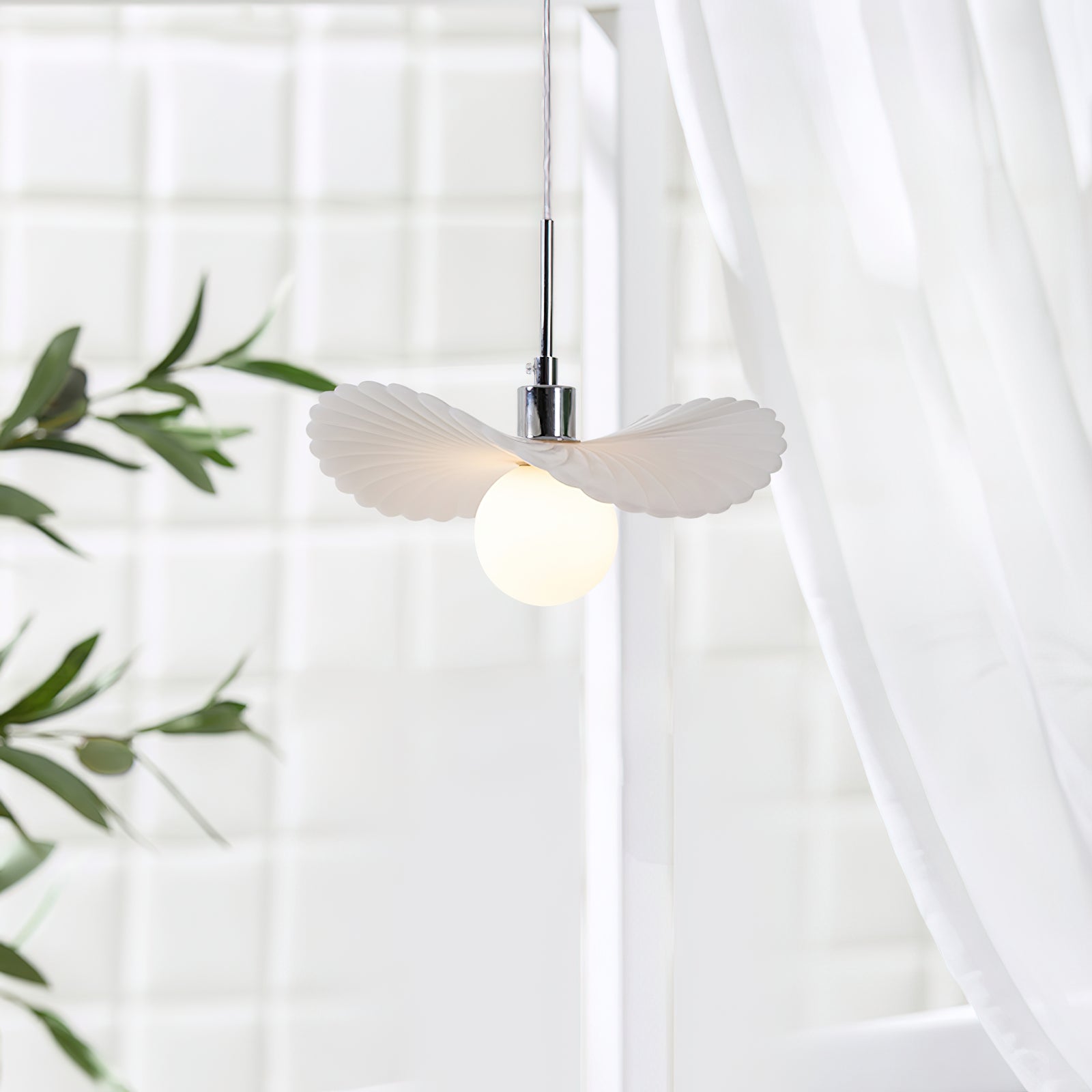 Handmade Chamomile Sombrero Pendant Lamp - Bohemian Style Hanging Light Fixture for Living Room, Bedroom & Dining Room Decor