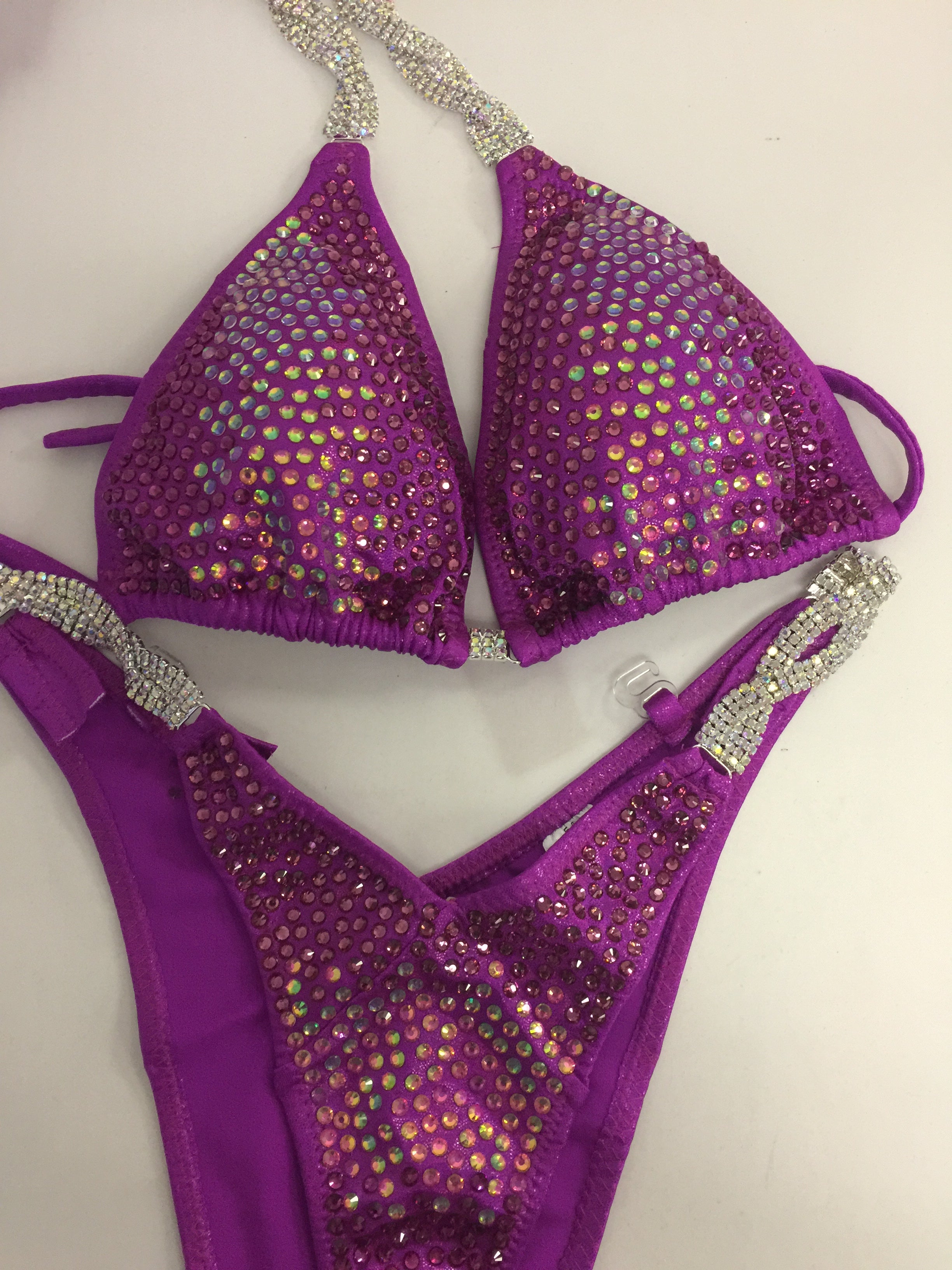 IFBB NPC Competition Bikini Suit - Stunning Purple Physique & Figure Contest Outfit - Perfect for Bodybuilding, Fitness & Stage Performances