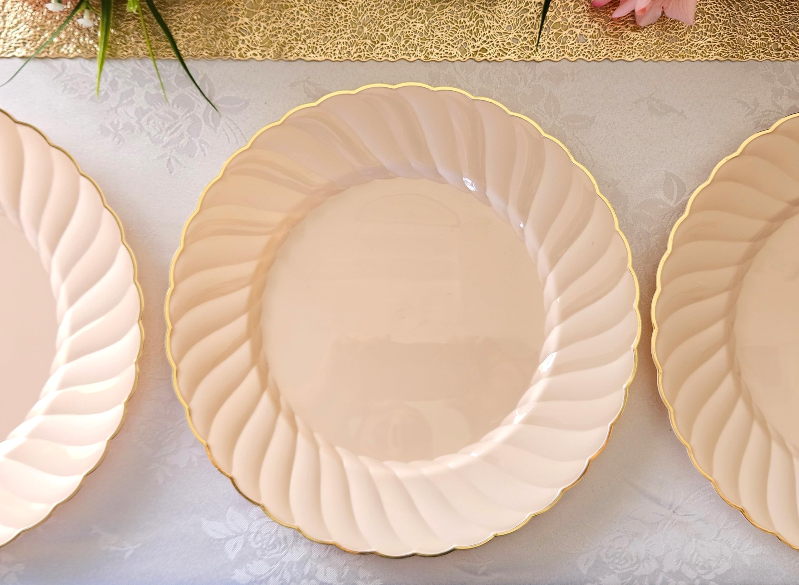 200-Piece Vintage Wedding Party Disposable Tableware Set - 25 x 10.25'' Plates, 25 x 7.5'' Plates, Silverware, Gold Rim Cups & Napkins (Blossom Blush & Gold) - Perfect for Weddings, Bridal Showers, Anniversaries & Elegant Events