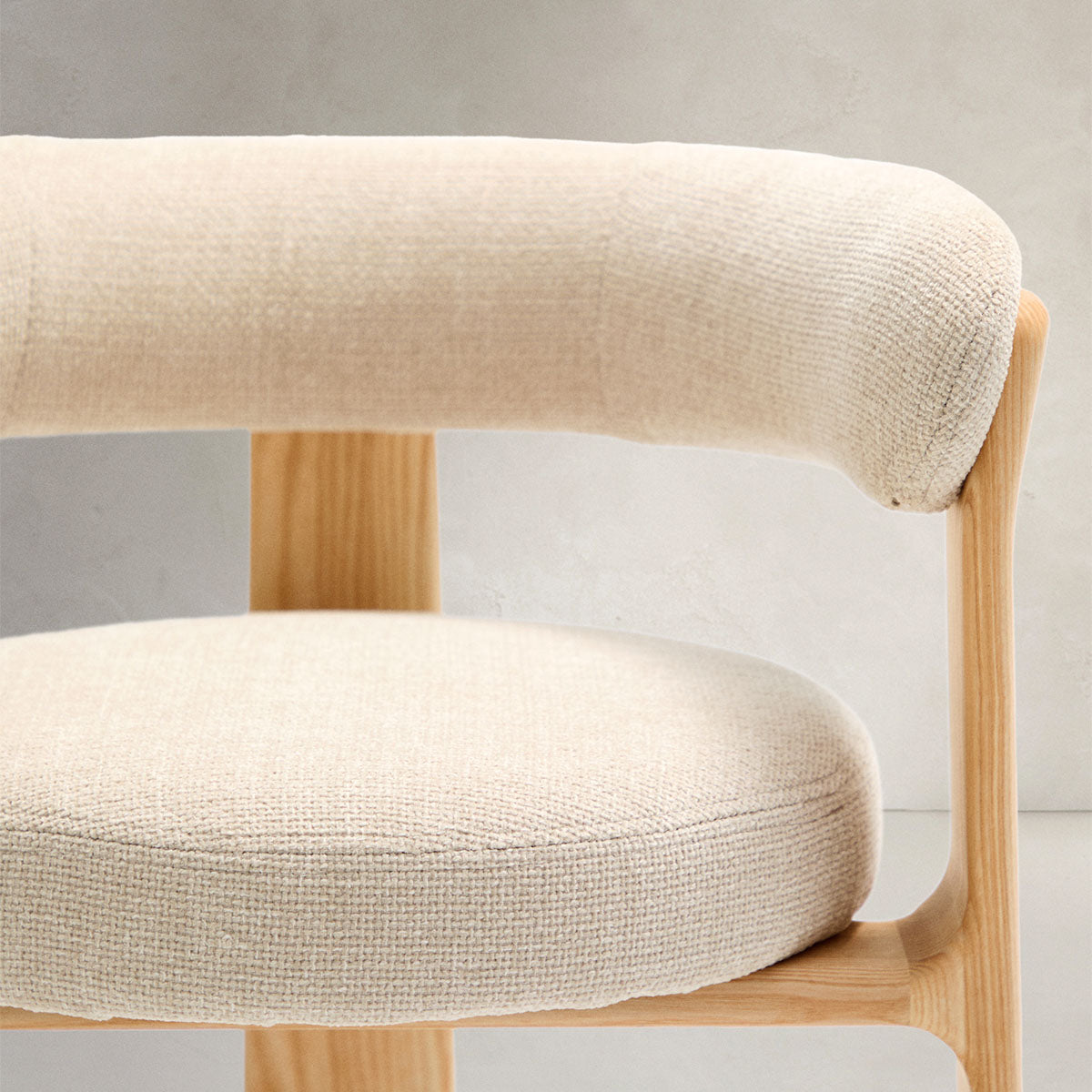 Elegant Granite 3-Legged Dining Chair - Modern Kitchen & Restaurant Furniture for Home & Commercial Use