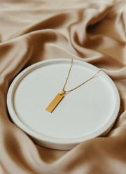 September - Trendy Fall Fashion & Accessories for Women | Cozy Autumn Outfits & Seasonal Styles