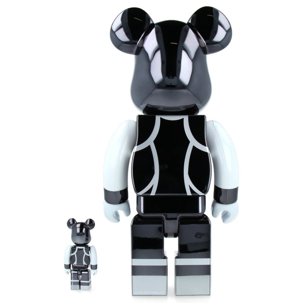 100% & 400% Bearbrick Kiss Catman Chrome Version Collectible Art Toy - Perfect for Display in Home, Office or Anime Collections