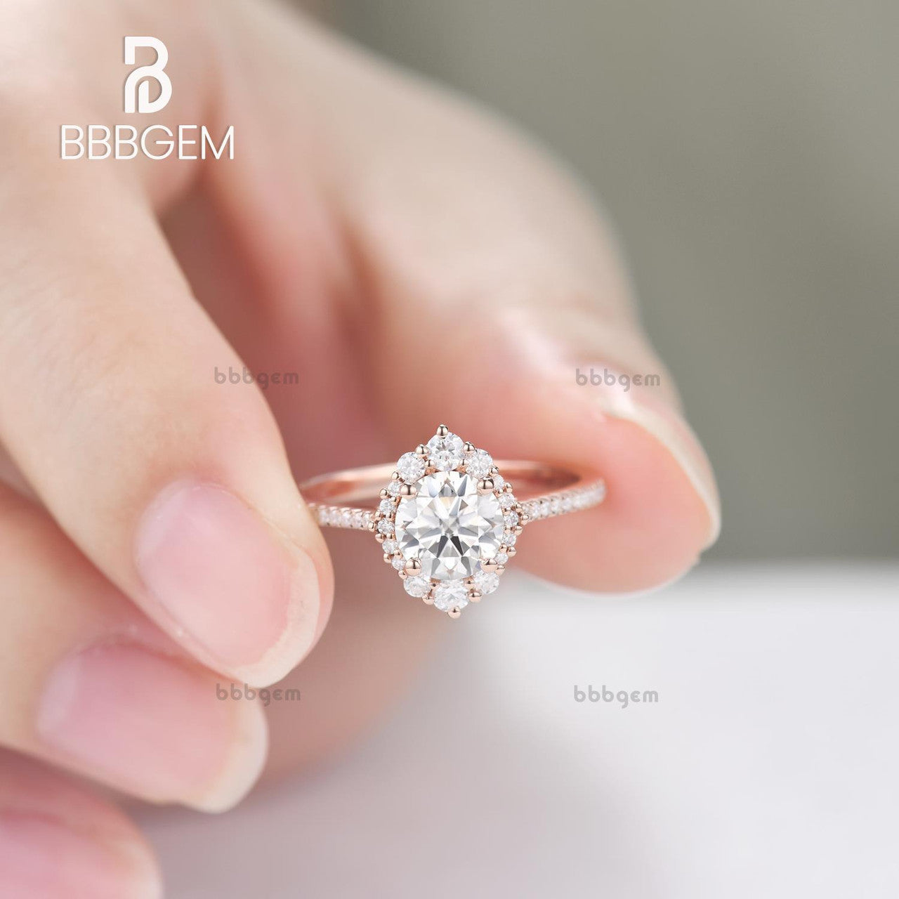 1CT Vintage Round Cut Moissanite Engagement Ring - Rose Gold Halo Ring for Women | Perfect for Proposals, Weddings & Anniversary Gifts