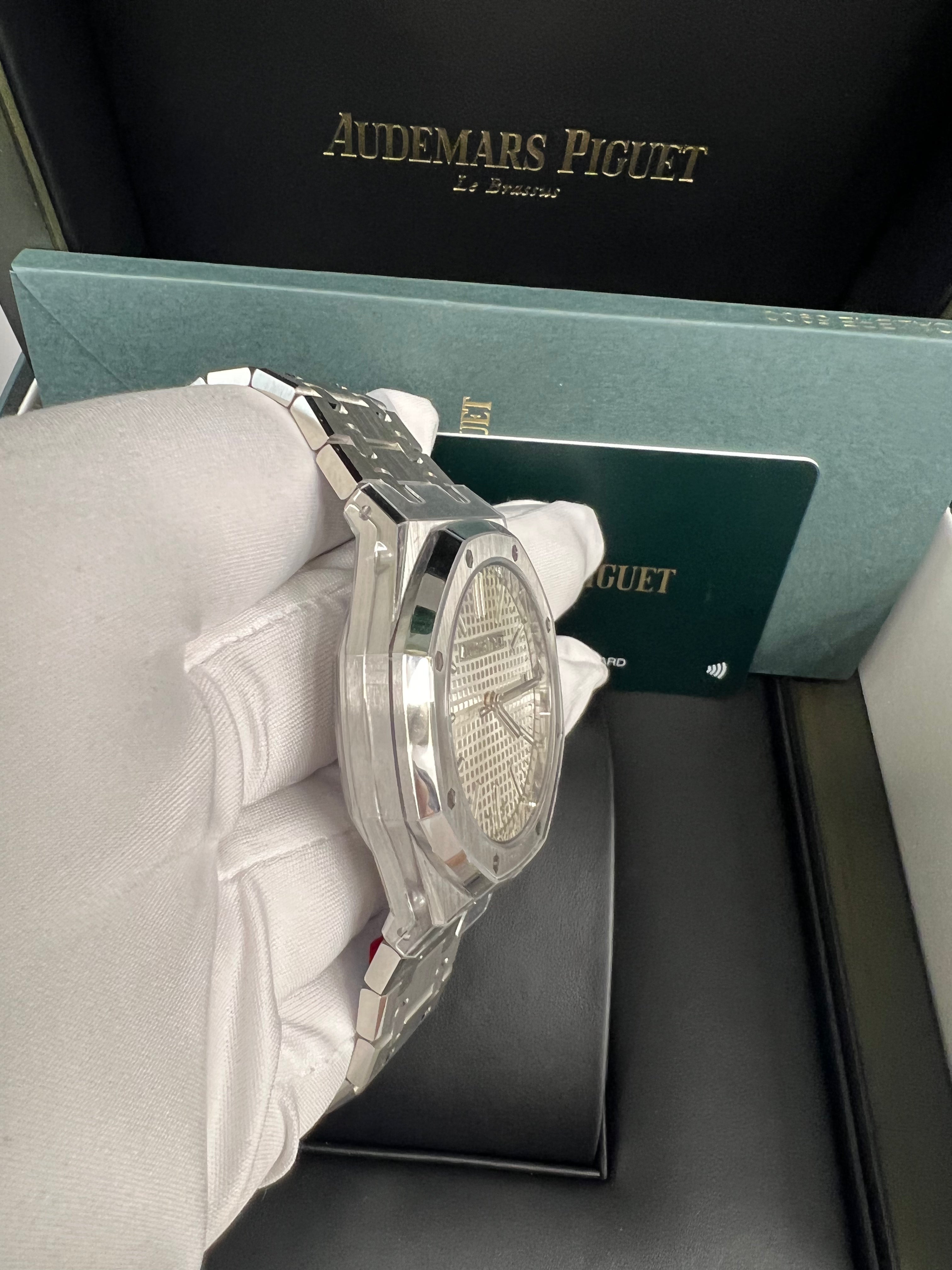 Audemars Piguet Royal Oak Selfwinding 50th Anniversary Watch - 15510ST.OO.1320ST.03 - Luxury White Dial Stainless Steel Timepiece for Men | Perfect for Business, Formal Events & Collectors