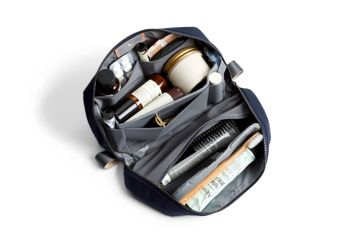 Bellroy Toiletry Kit Plus - Premium Travel Toiletry Bag for Men & Women | Water-Resistant Organizer for Cosmetics, Shaving, & Essentials | Perfect for Air Travel, Camping & Gym