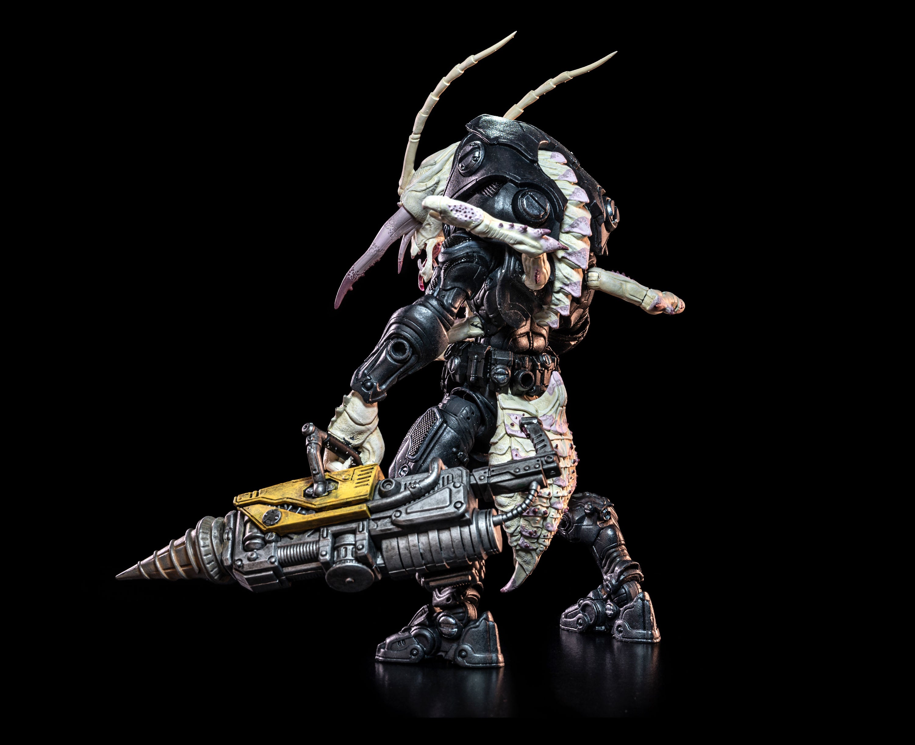 Four Horsemen Studio Mythic Legions 1/12 Scale 6-Inch Action Figure - Cosmic Legions Outpost Zaxxius Sphexxian Mine Worker Cavern Sphexx - Perfect for Collectors & Fantasy Battle Displays