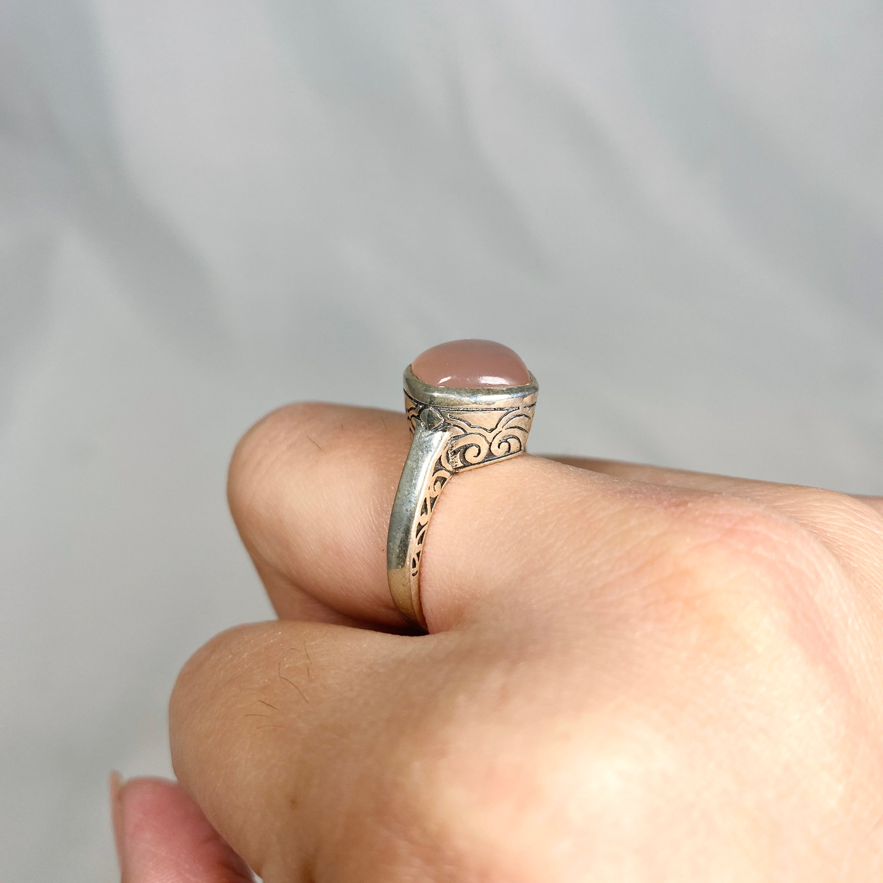 Rose Quartz Square Ring - Boho Style Silver Jewelry R3911 for Women, Perfect for Everyday Wear & Boho Fashion Accessories