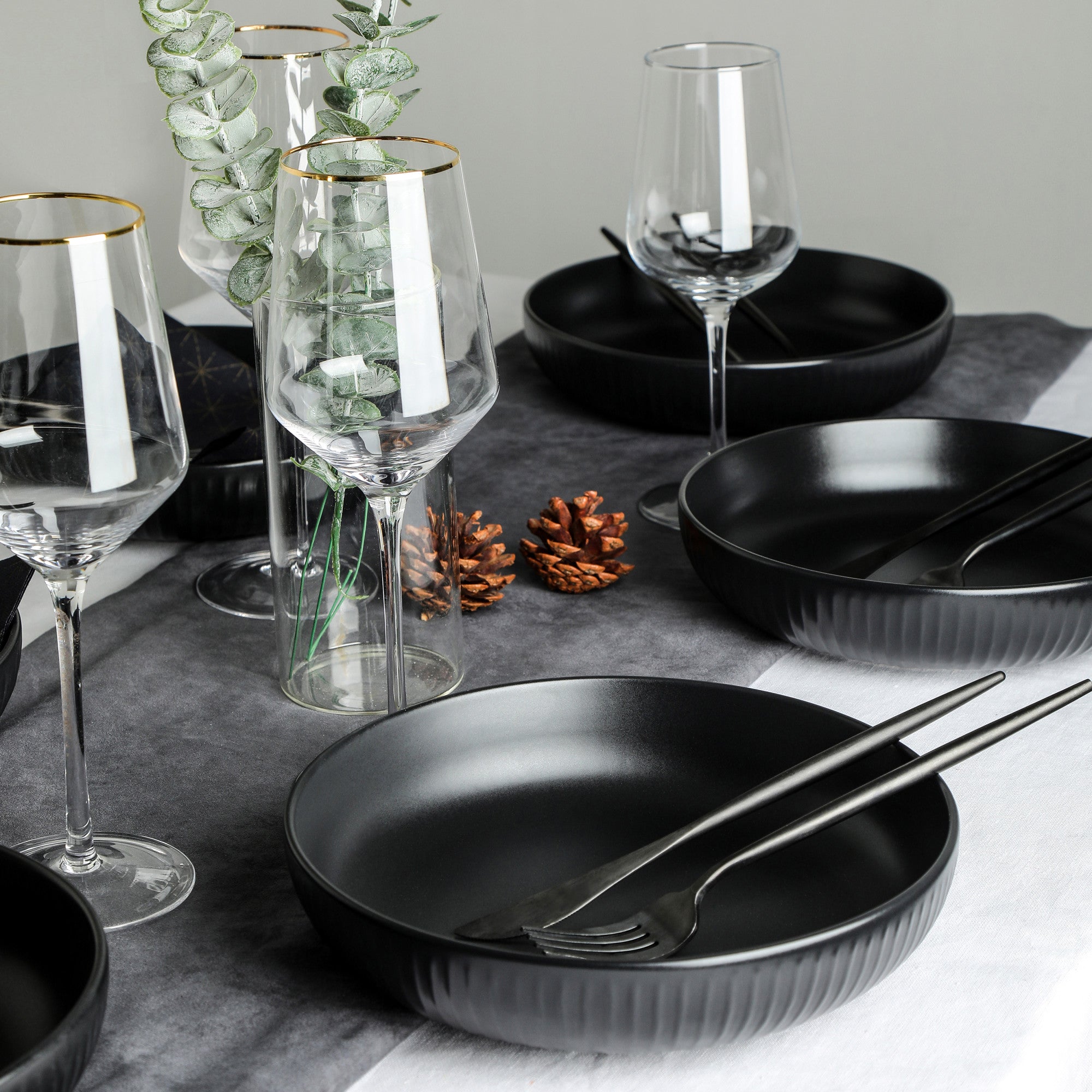 Premium Logan Stoneware Bowl - 12 oz Black Ceramic Serving Bowl for Soup, Salad, Pasta | Microwave & Dishwasher Safe | Perfect for Dining, Entertaining & Gifts