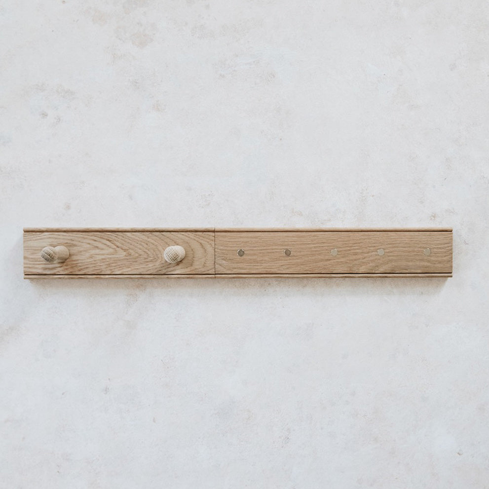 Premium Oak Magnetic Knife Holder - Strong Wall Mount Knife Storage for Kitchen - Perfect for Chefs & Home Cooks to Organize Knives Safely