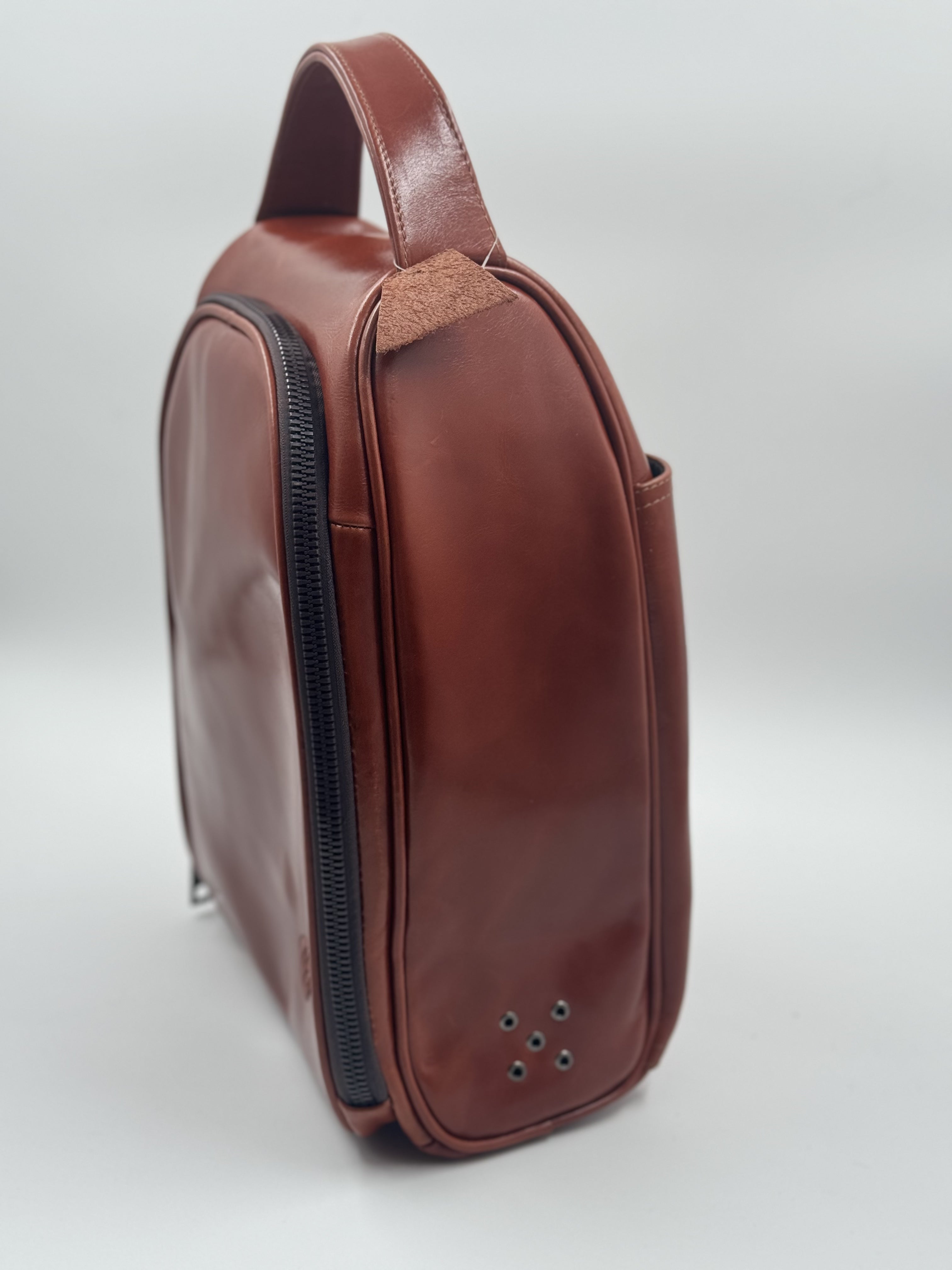 Shedron Premium Golf & Bowling Shoe Bag - Waterproof Sports Shoe Organizer for Men & Women - Perfect for Golf Courses, Bowling Alleys & Gym Storage