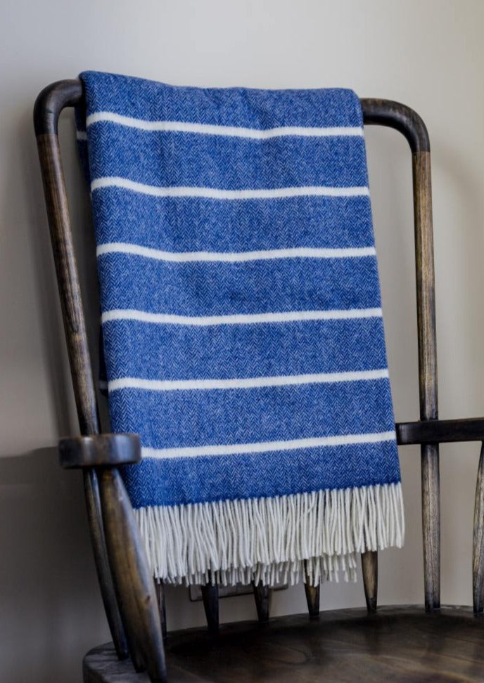 John Hanly Denim White Horizontal Stripe Throw Blanket - Soft & Cozy Cotton Blend for Couch, Bed & Sofa - Perfect for Living Room, Bedroom & Home Decor