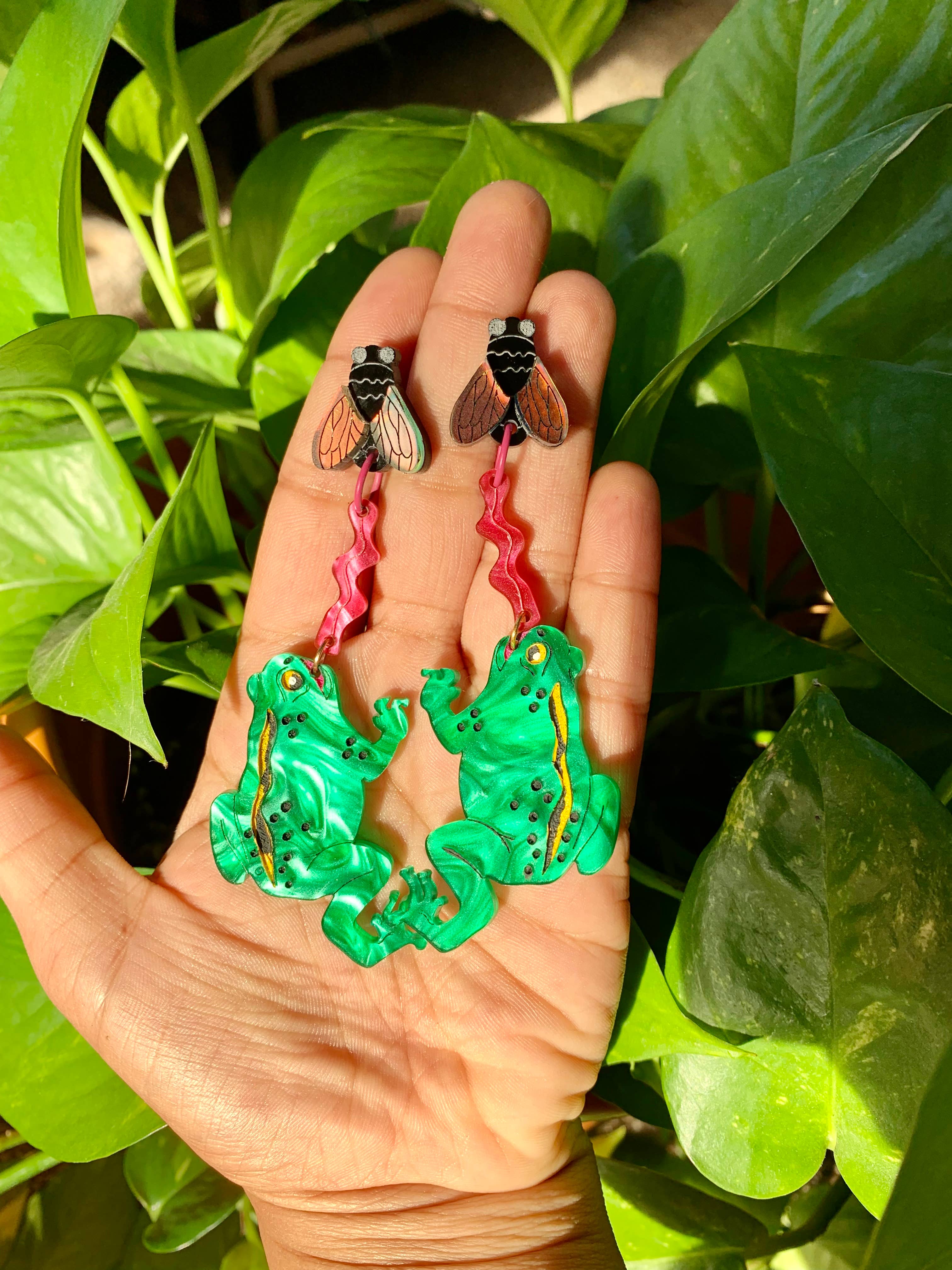 Stylish Frog and Fly Acrylic Statement Earrings - Fun Animal Jewelry for Women - Perfect for Parties, Costumes & Unique Fashion Accessories