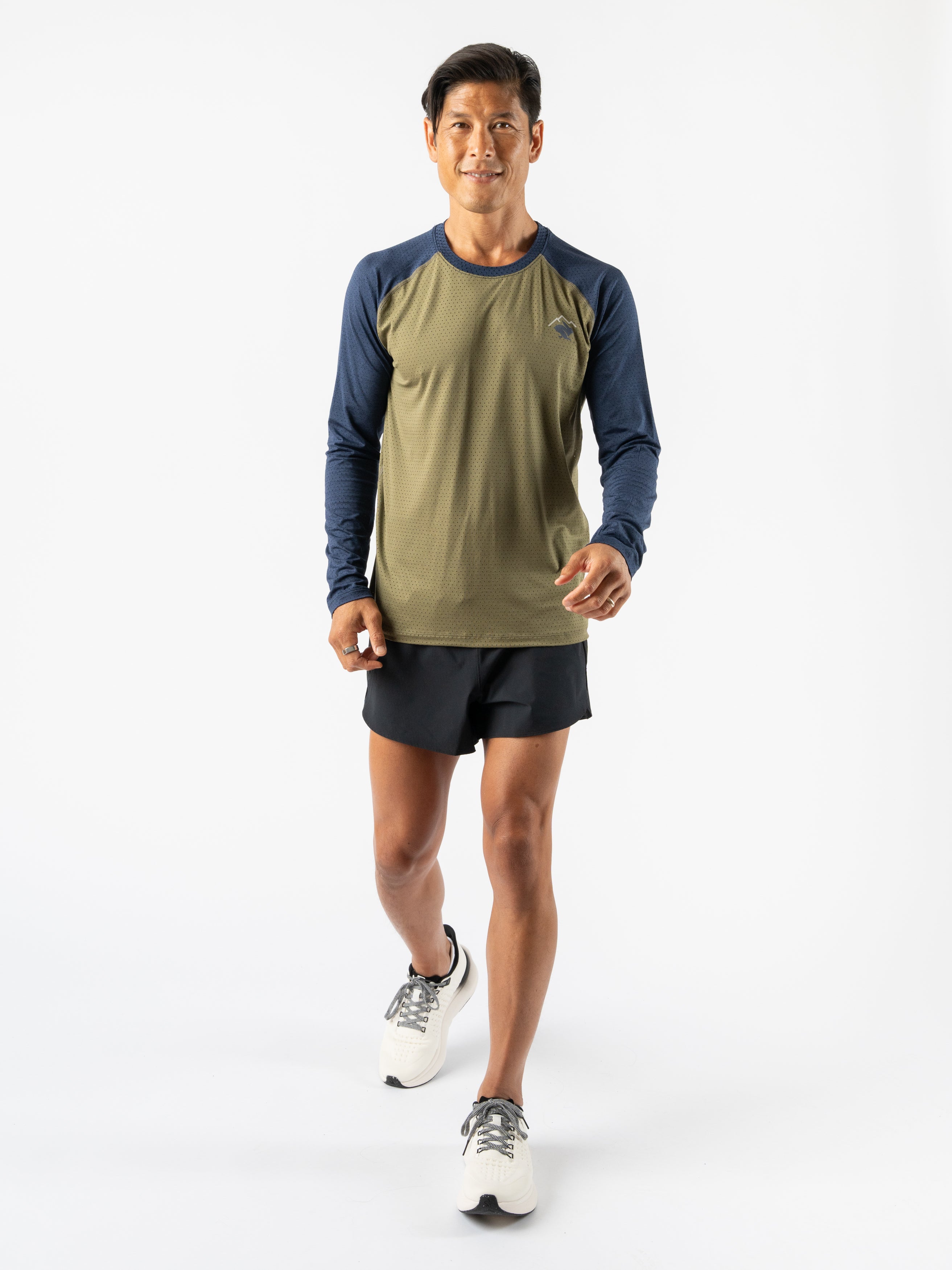 Men's Lightweight Long Sleeve Performance T-Shirt for Hiking & Outdoor Activities - Ez Tee Perf Ls Trail