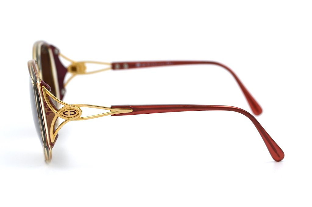 Christian Dior 2709 30 Sunglasses - Luxury Designer Shades for Women & Men | Perfect for Outdoor Activities, Beach Vacations & Fashion Statements