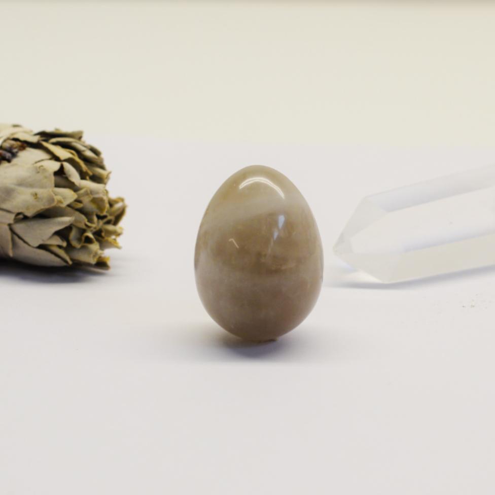 Premium Smoky Quartz Yoni Egg for Women – Natural Crystal Egg for Vaginal Steaming, Pelvic Floor Exercise & Spiritual Healing – Perfect for Yoga, Meditation & Holistic Wellness