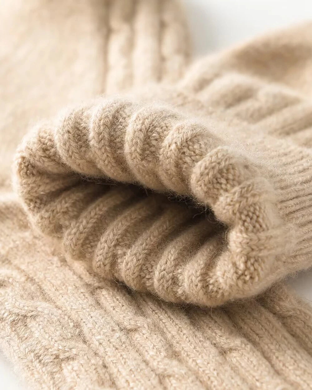 Luxury Knit Cashmere Crew Socks for Women & Men - Ultra Soft Winter Warm Socks - Perfect for Home, Office & Outdoor Activities