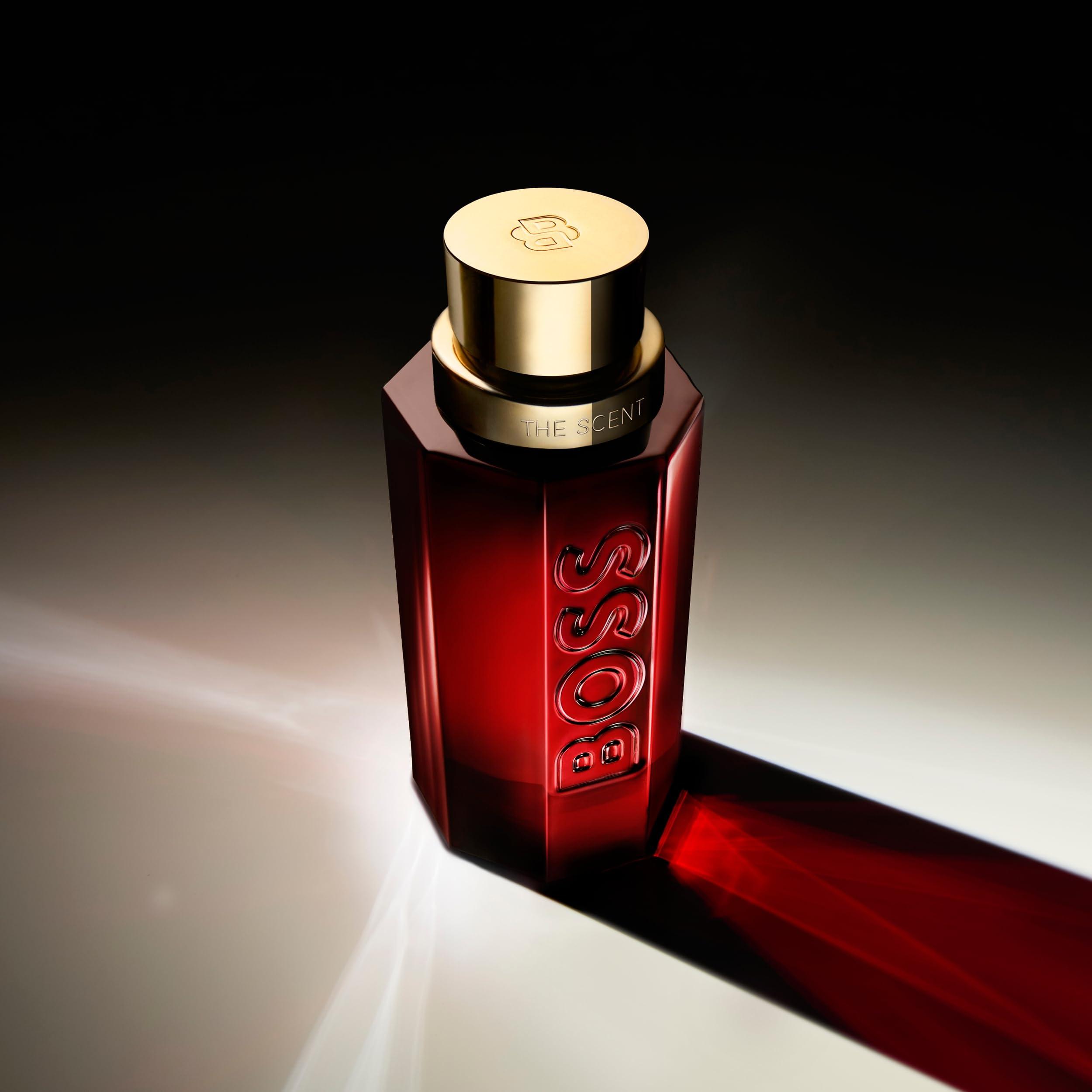 Hugo Boss The Scent Elixir for Men - Amber Cologne with Pimento, Lavandin & Sandalwood Notes - Long Lasting Fragrance - Perfect for Date Night, Office & Special Occasions