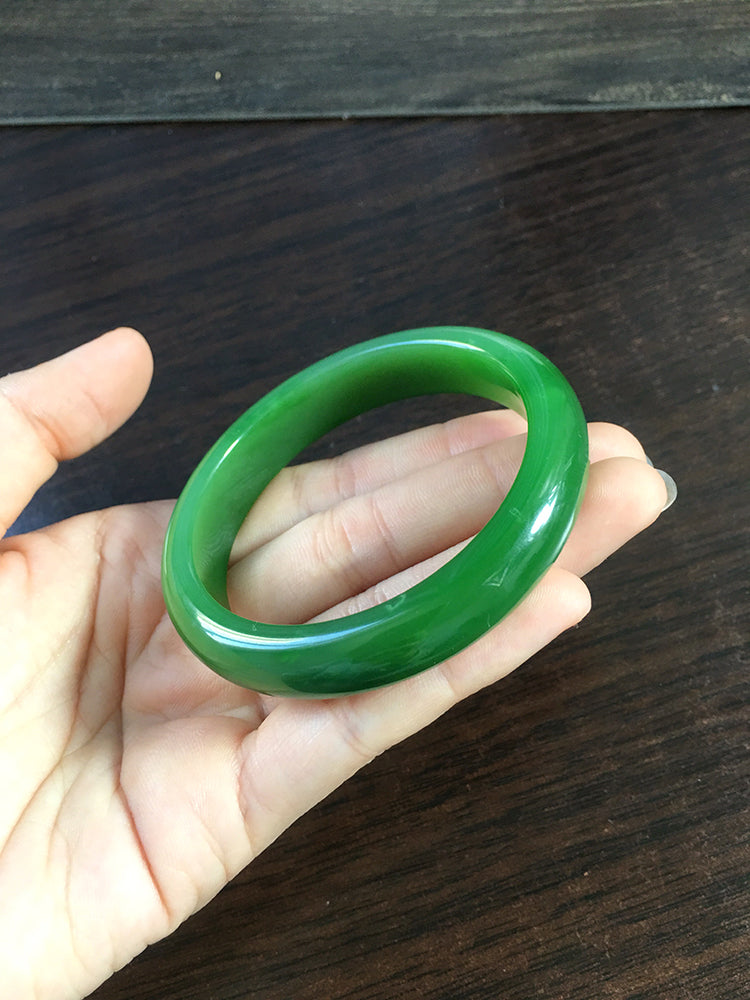 Natural Jade Bangle - Nephrite Jade Bracelet 55.8mm Inner Diameter, Handcrafted Green Stone Bangle for Women | Perfect for Meditation, Yoga & Spiritual Healing (NBE011)