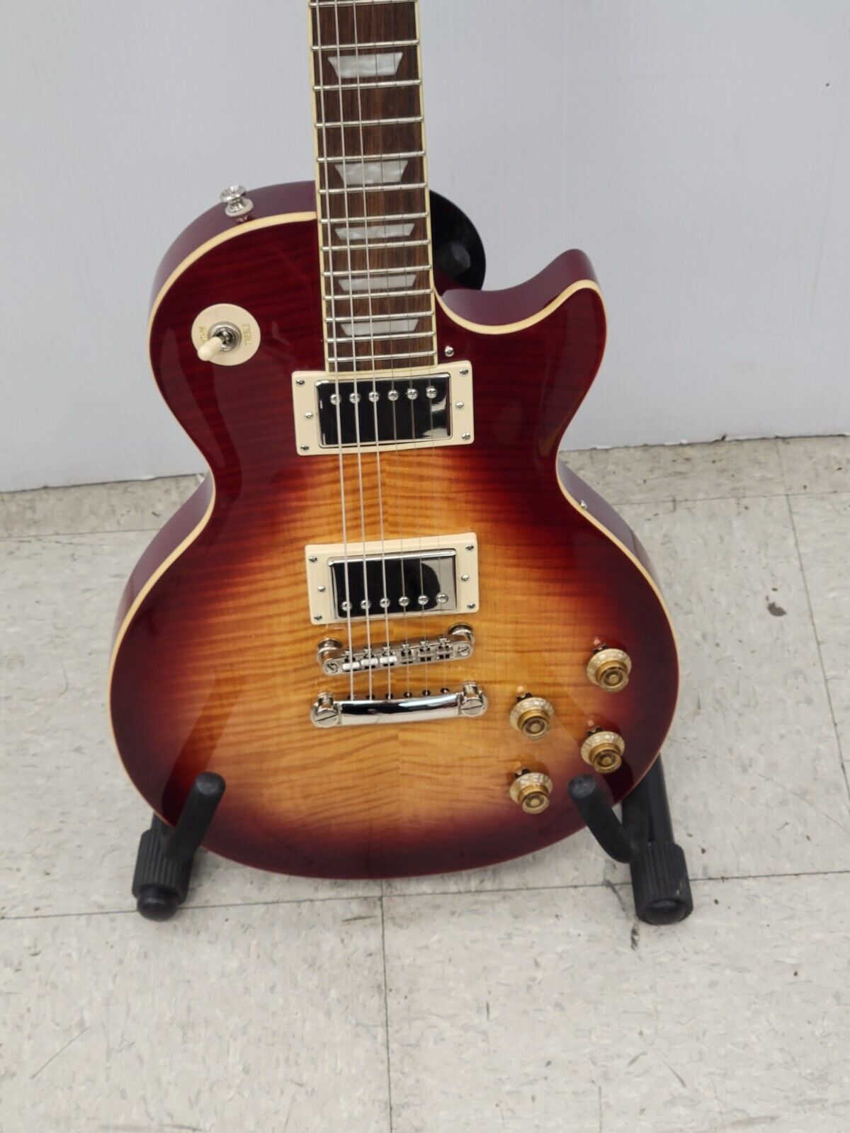 Epiphone Les Paul Standard Electric Guitar - Professional Quality for Rock, Blues & Studio Recording