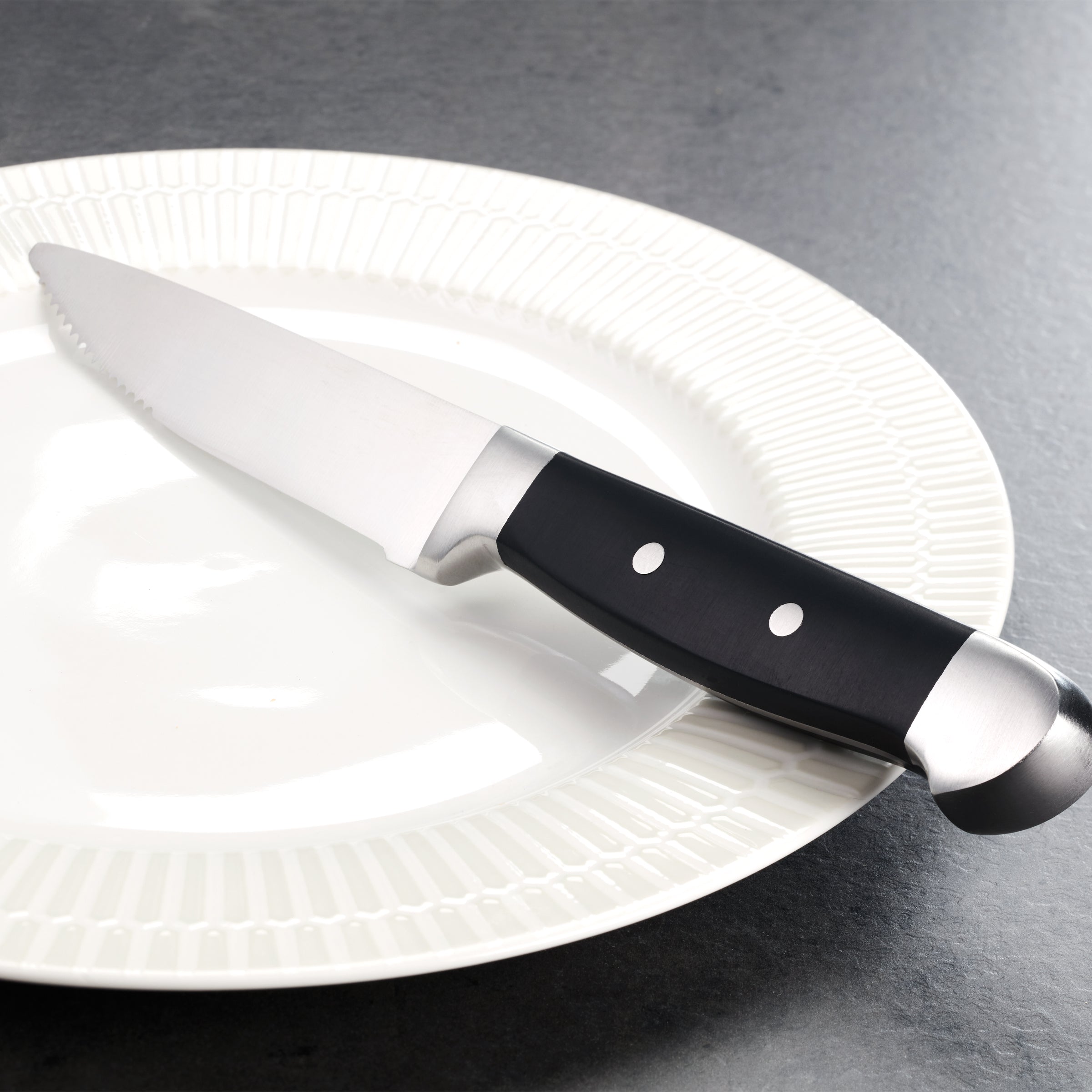Premium Jumbo Steak Knives Set - 4 Piece High-Quality Serrated Blades for Perfect Steak Cutting | Ideal for BBQ, Dinner Parties & Home Kitchen Use