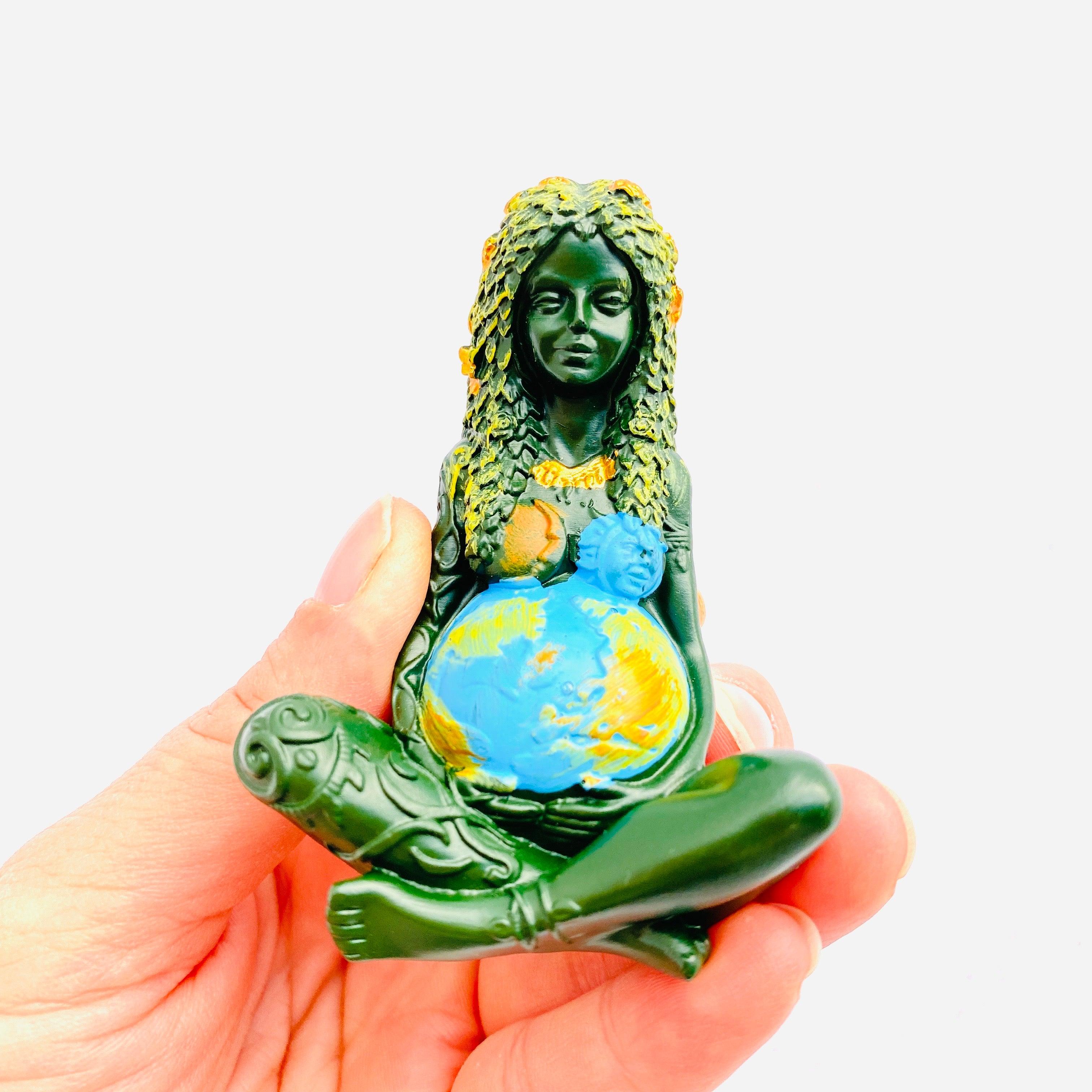 Premium Small Resin Gaia GAIA 08 Statue - Handcrafted Collectible Figurine for Home Decor, Meditation Spaces & Gift Giving