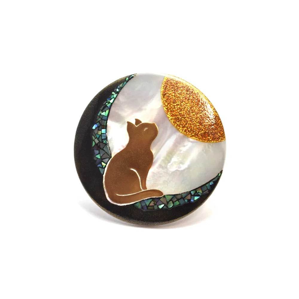Handcrafted Japanese Maki-e Urushi Lacquer Brooch with White South Sea Pearl Shell - Cat Design Traditional Jewelry for Women, Gift for Her, Elegant Accessory for Special Occasions
