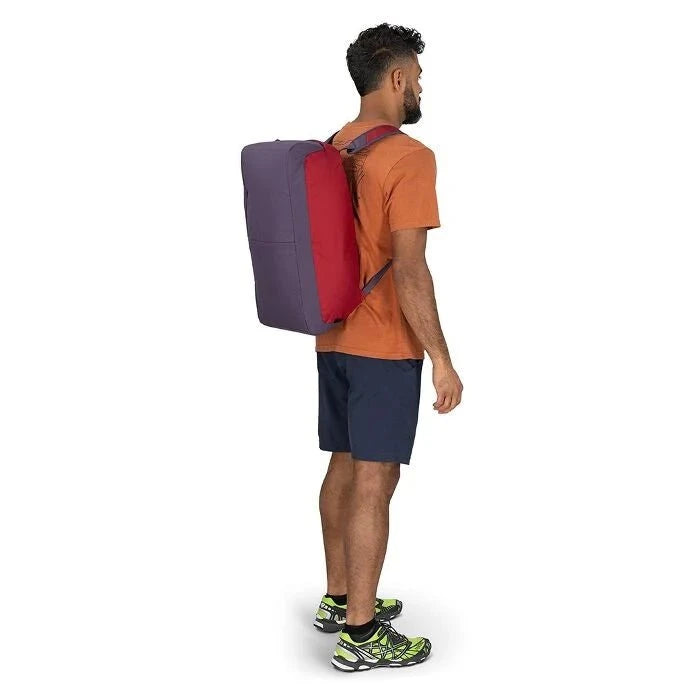 Osprey Daylite Duffel 30 - Lightweight Travel Duffel Bag for Hiking, Gym & Weekend Trips - Water-Resistant Carry-On Luggage with Shoulder Strap - Perfect for Outdoor Adventures & Daily Commute