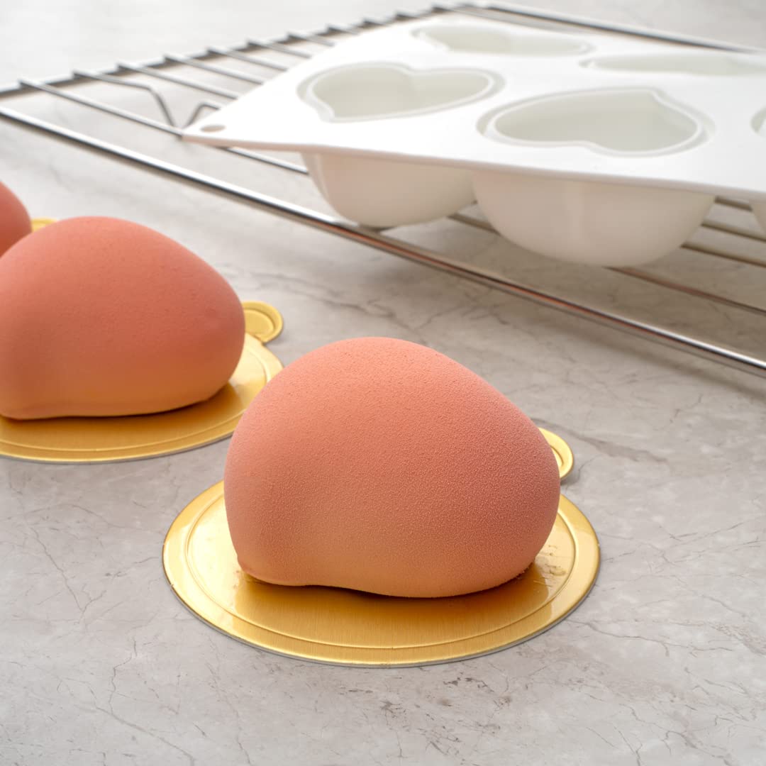 Restaurantware Pastry Tek 8-Cavity Heart Molds - 10 Oven-Safe Heart Pans, Flexible & Freezer-Safe White Silicone Baking Molds for Easy Release | Perfect for Valentine's Day, Wedding Cakes, Cupcakes & Chocolate Desserts