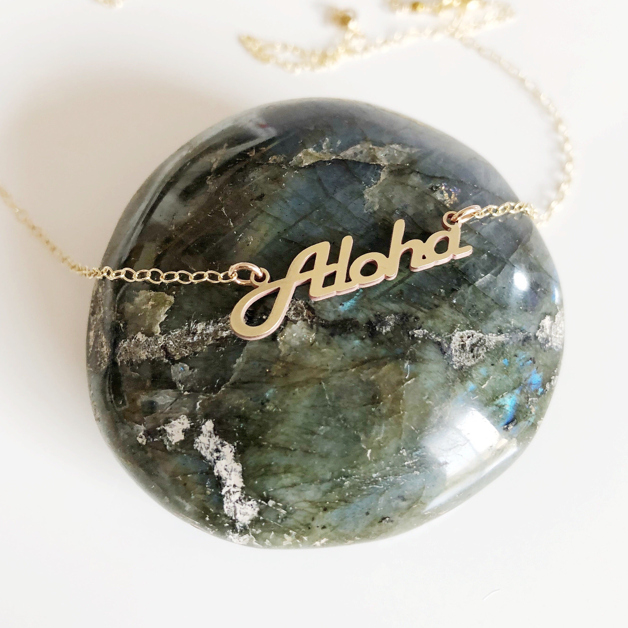 ALOHA Hawaiian Pendant Necklace (N281) - Perfect for Beach Vacations, Summer Outfits & Tropical Gift Giving