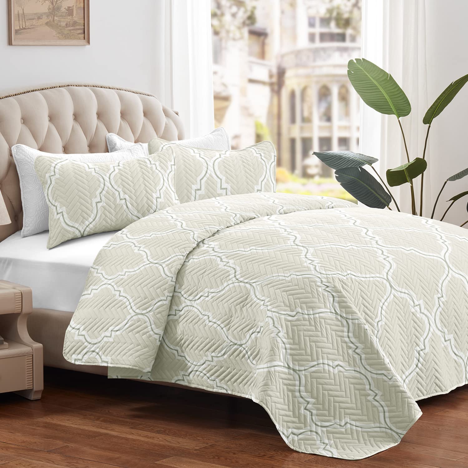 SEMECH King Size Quilt Set - 3 Piece California King Bedding with 1 Quilt & 2 Shams (118''x95'') - Soft Beige Sand Flower Fairy Design - Perfect for Master Bedroom, Guest Room & Cozy Home Decor