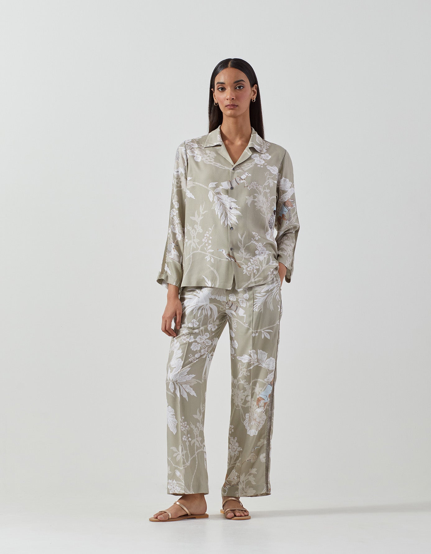 Footloose Women's Cotton Silk Twill Pajama Set - Soft Oyster Grey Sleepwear for Lounge & Bedtime Comfort