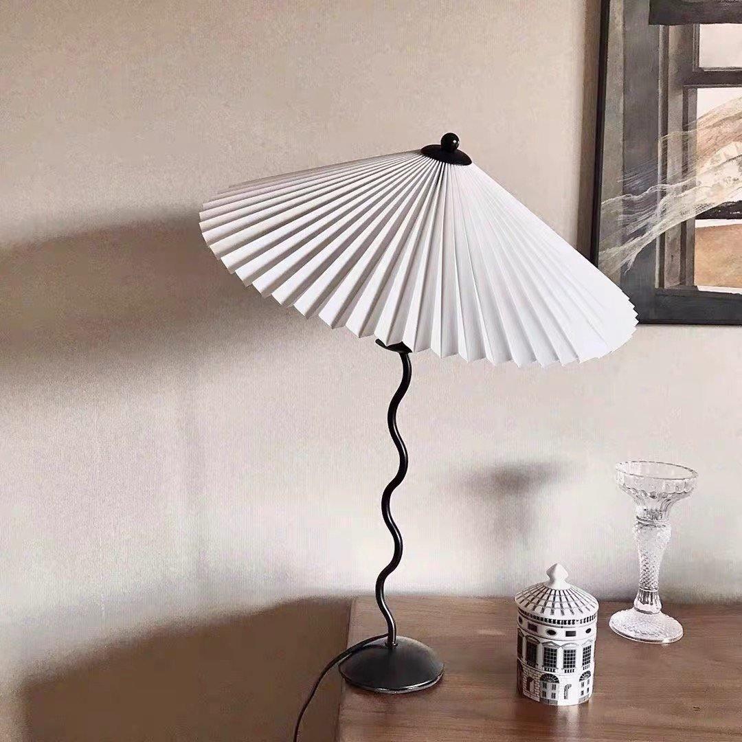 Squiggle Table Lamp - Modern LED Desk Light for Home Office, Bedroom & Living Room - Stylish Nightstand Lighting for Reading & Decor