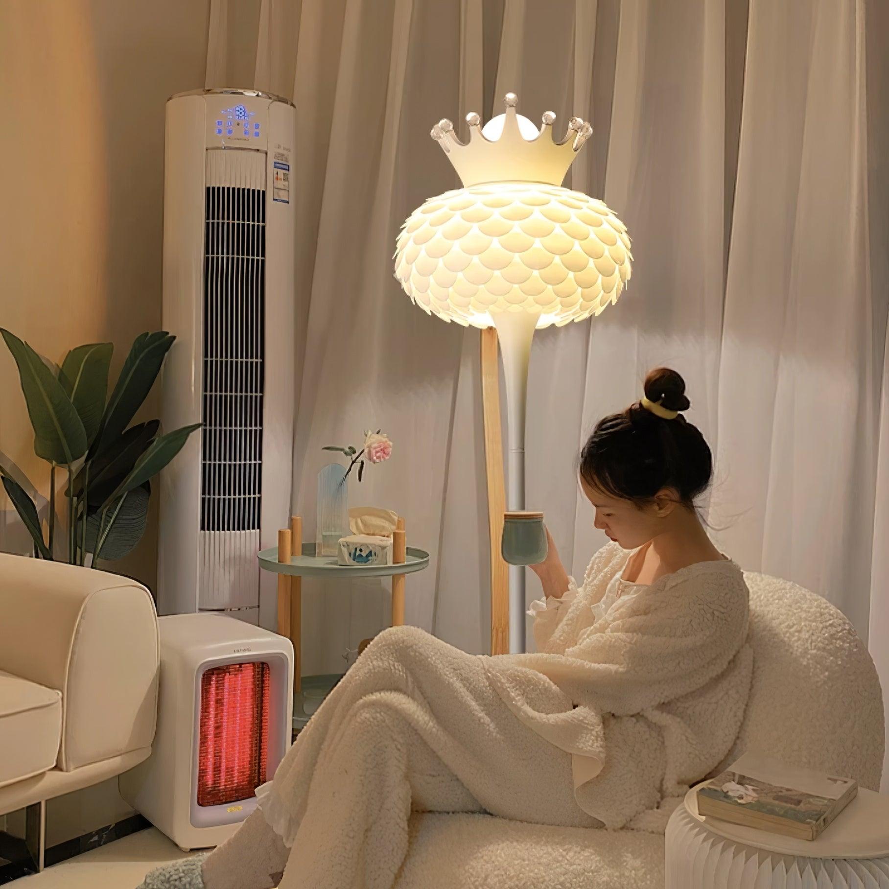 Aluvia Crown Floor Lamp - Modern LED Standing Light with Adjustable Brightness, Perfect for Living Room, Bedroom, or Office Decor