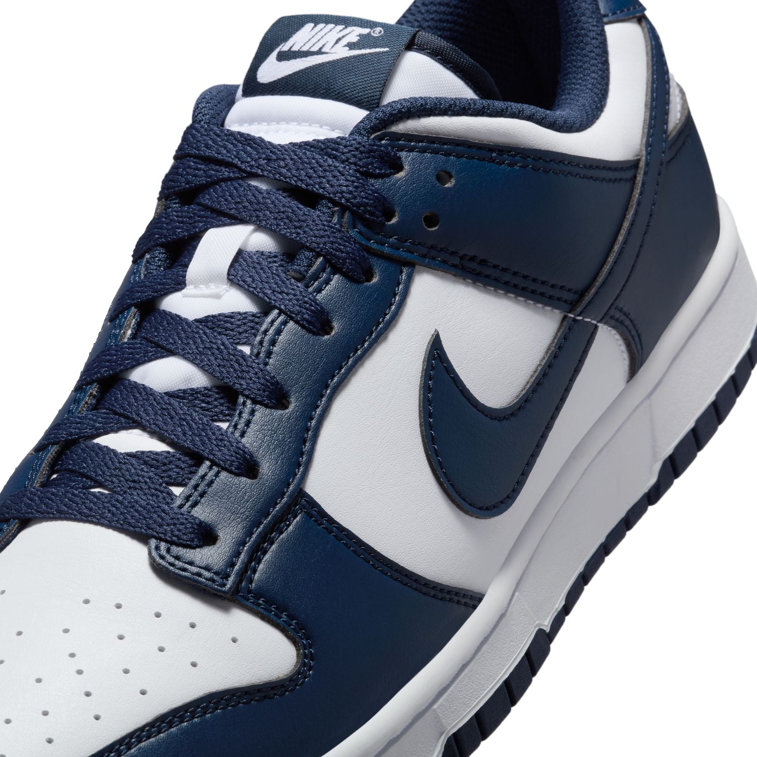 Nike Dunk Low Retro 'Midnight Navy' Men's Sneakers - Classic Basketball Shoes for Casual Wear & Street Style Fashion