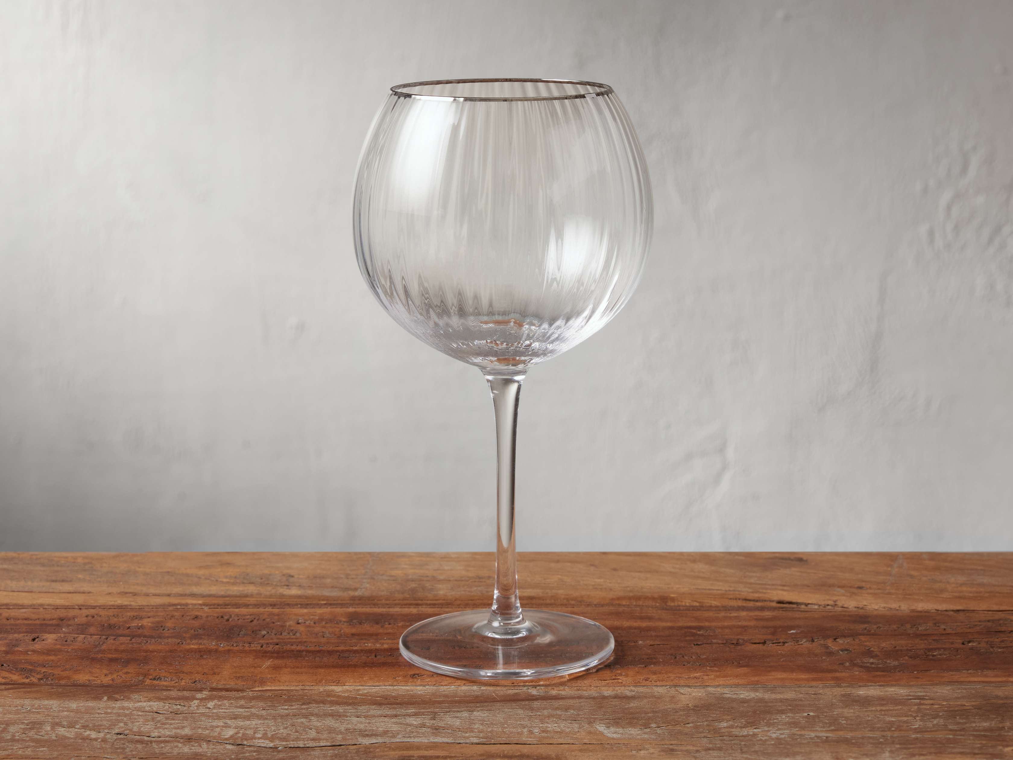 Premium Anisa Red Wine Glasses Set of 4 - Elegant Crystal Stemware for Cabernet, Merlot & Pinot Noir - Perfect for Dinner Parties, Romantic Evenings & Wine Tasting Events