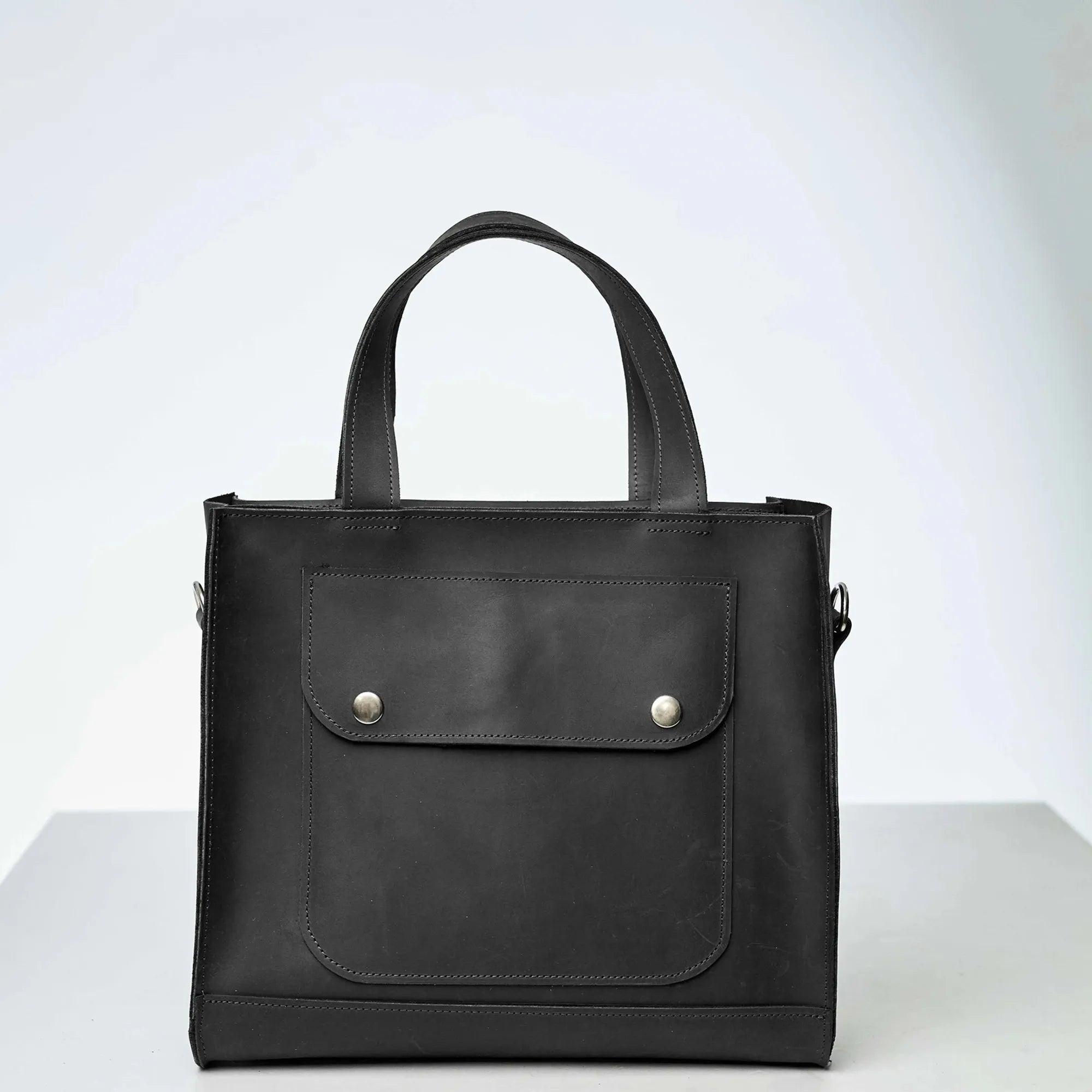 Premium Genuine Leather Messenger Bag for Women - Stylish & Durable Crossbody Shoulder Bag for Work, Travel & Everyday Use