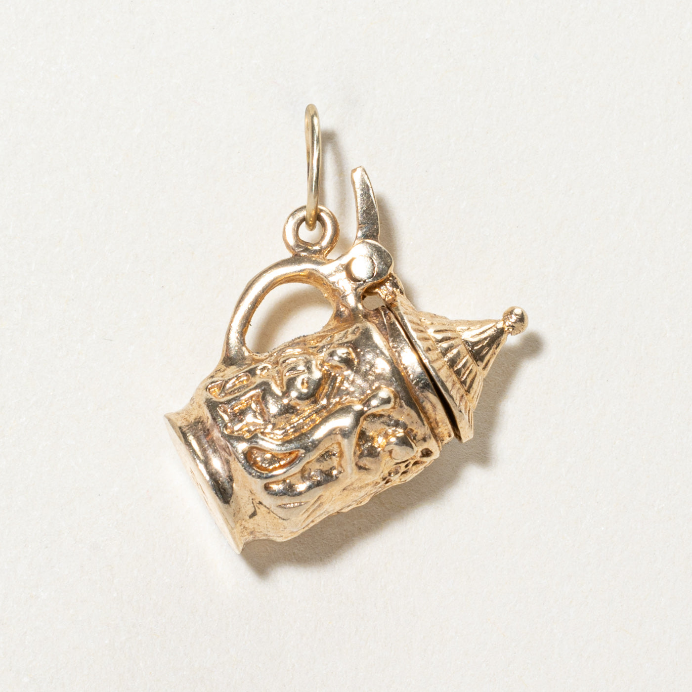 10K Yellow Gold Beer Stein Charm Pendant - Durable & Elegant Jewelry for Beer Lovers - Perfect for Oktoberfest, Gifts & Everyday Wear