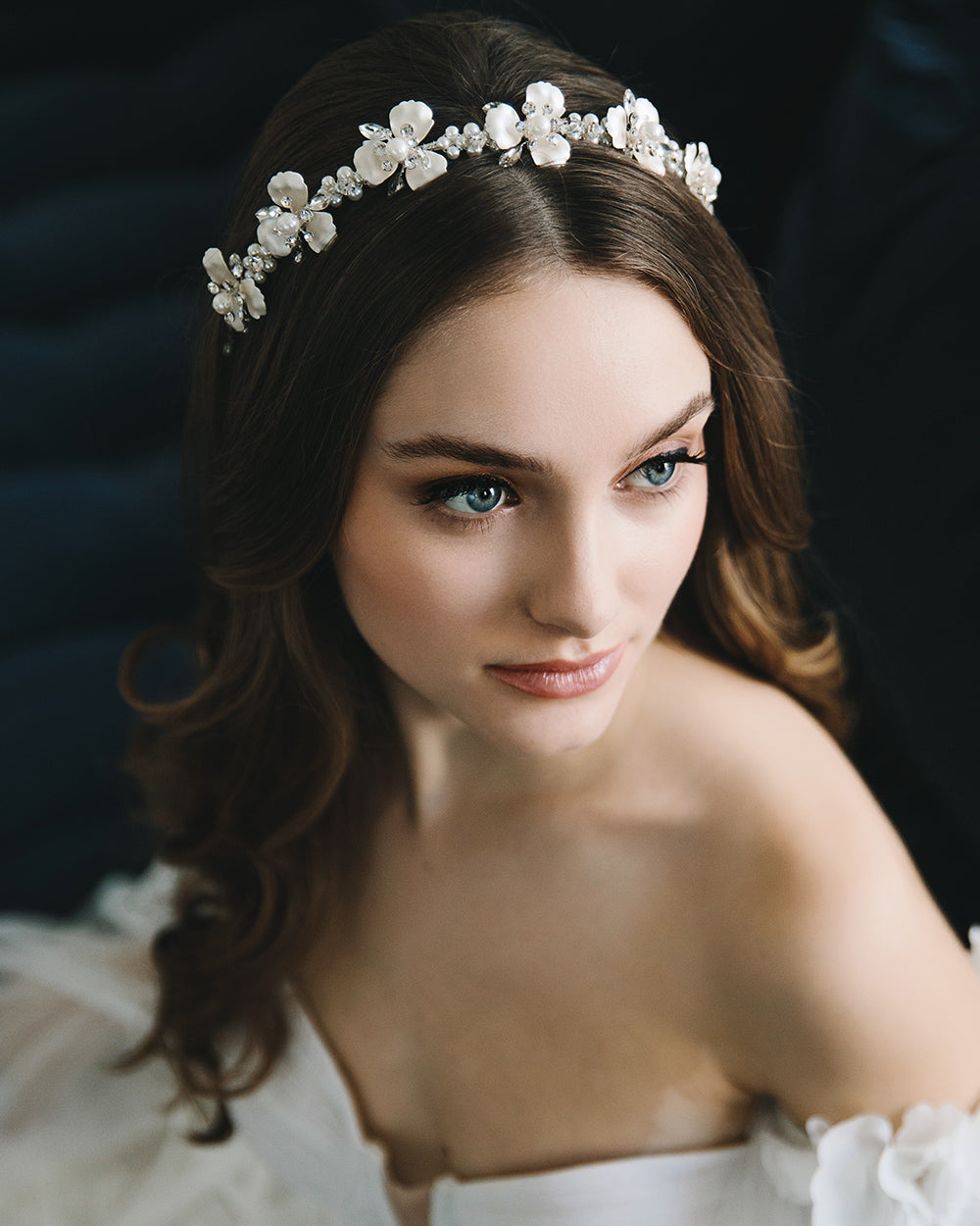 Loreen Pearl Headband for Women - Elegant Crystal Hair Accessory for Weddings, Parties & Special Occasions