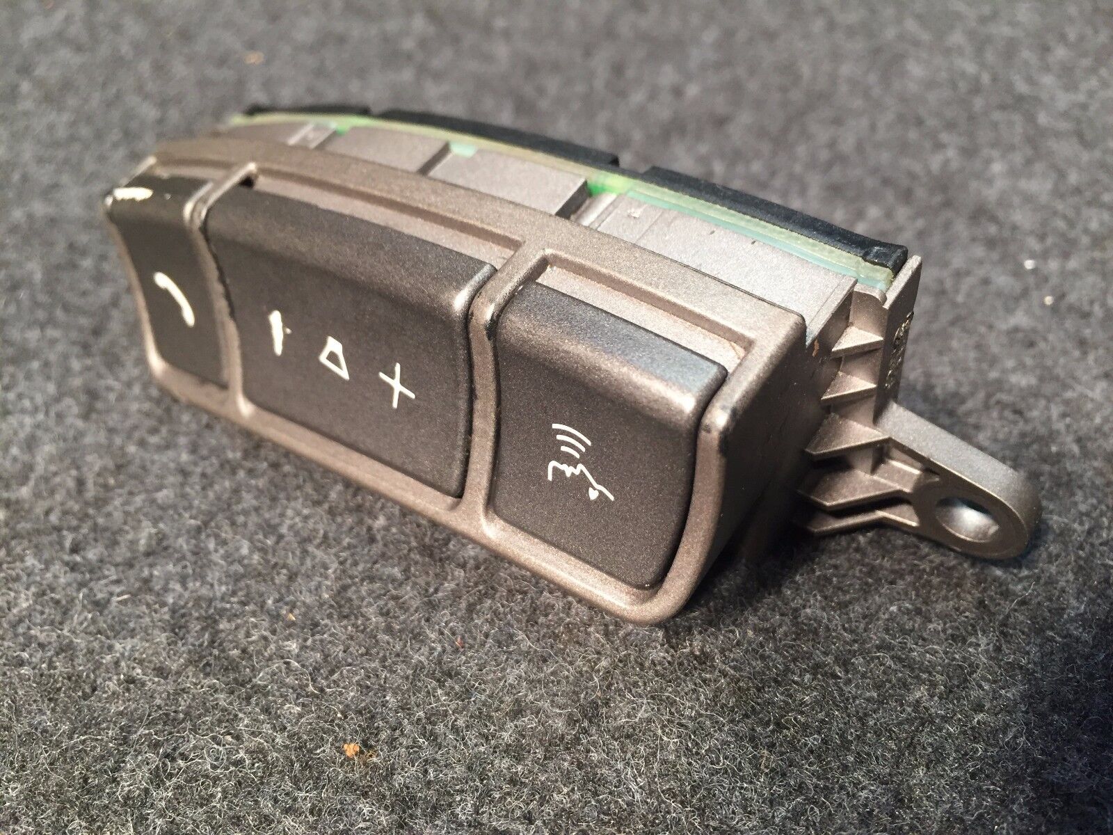 02 03 04 05 BMW 745i 745Li E65 E66 OEM Steering Wheel Audio Phone Voice Control Switch - Perfect for Car Upgrades & Safe Driving